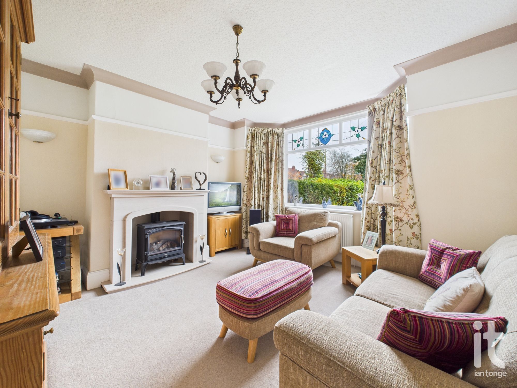 3 bedroom semi-detached house For Sale in Stockport - Photograph 15.