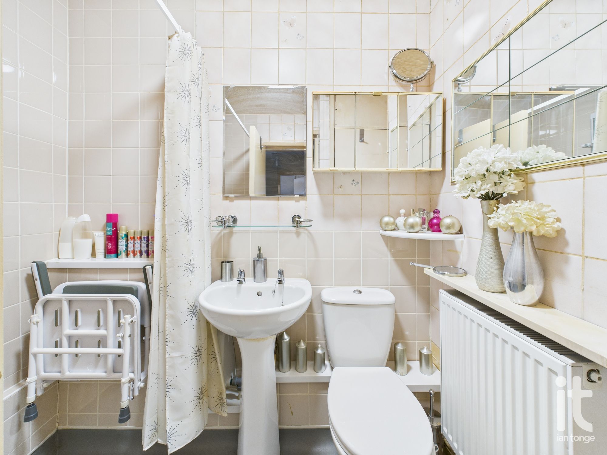 2 bedroom apartment flat/apartment For Sale in Stockport - Photograph 10.