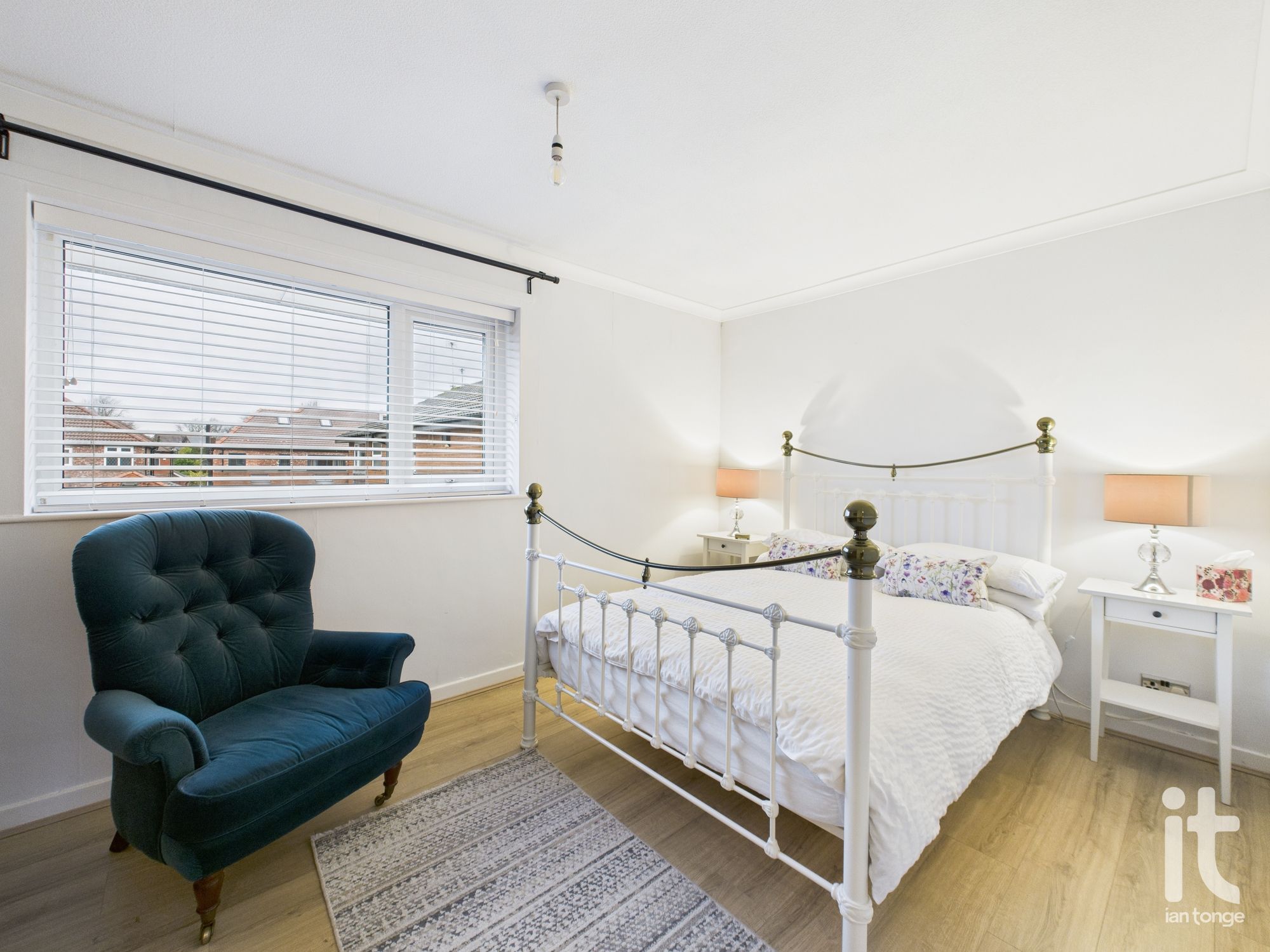 2 bedroom apartment flat/apartment For Sale in Stockport - Photograph 18.