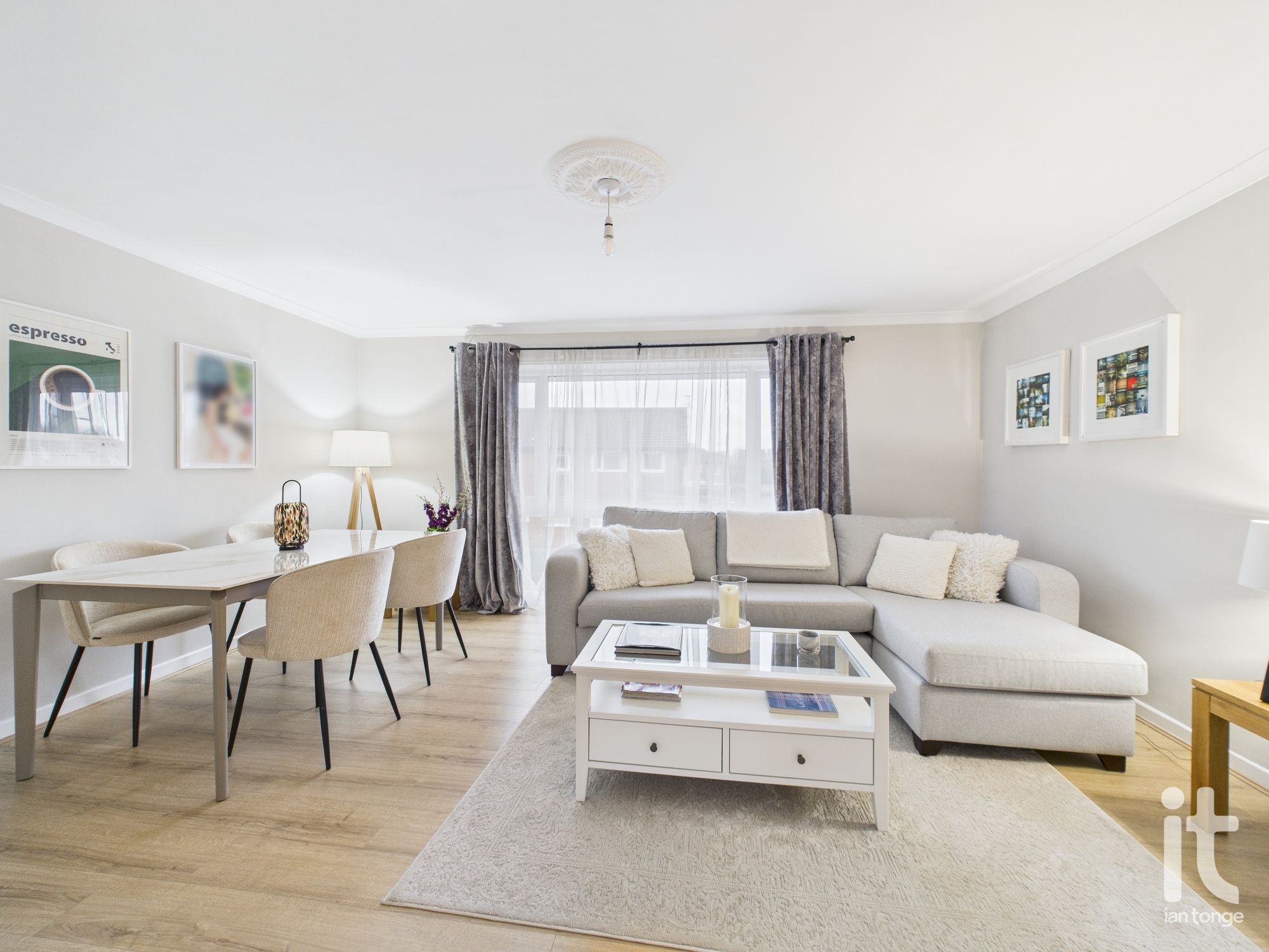 2 bedroom apartment flat/apartment For Sale in Stockport - Photograph 12.