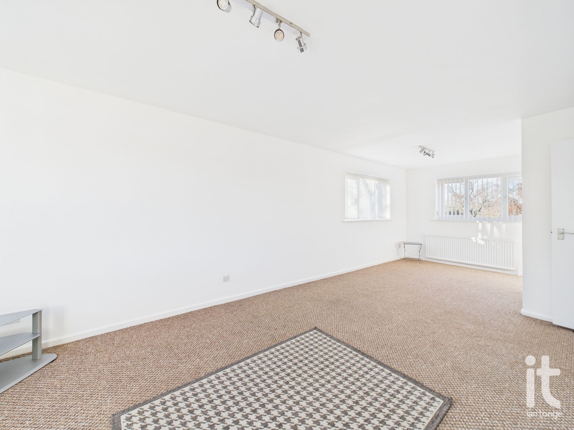 2 bedroom apartment flat/apartment For Sale in Stockport - Photograph 12.