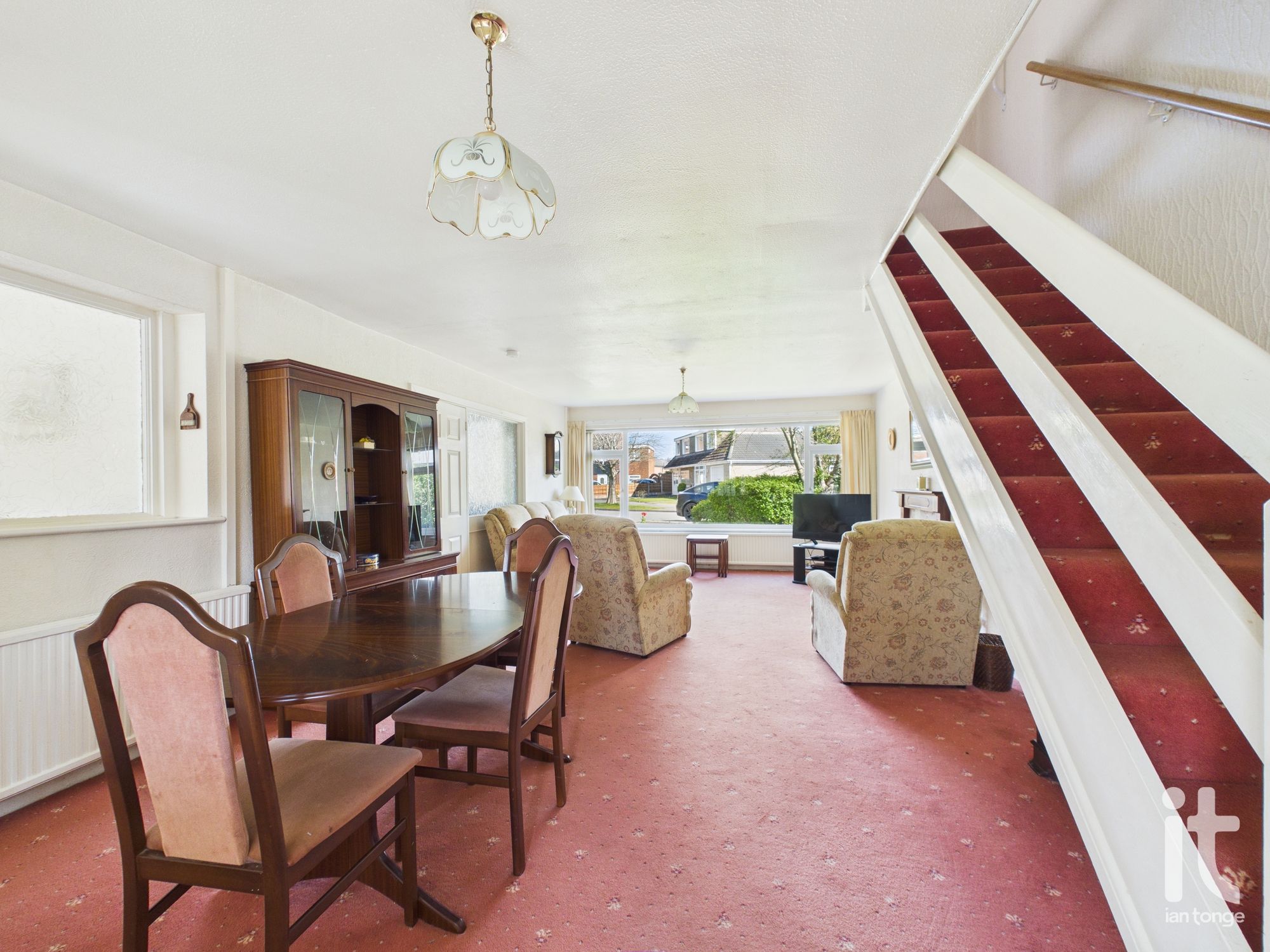 3 bedroom link detached house For Sale in Stockport - Photograph 7.