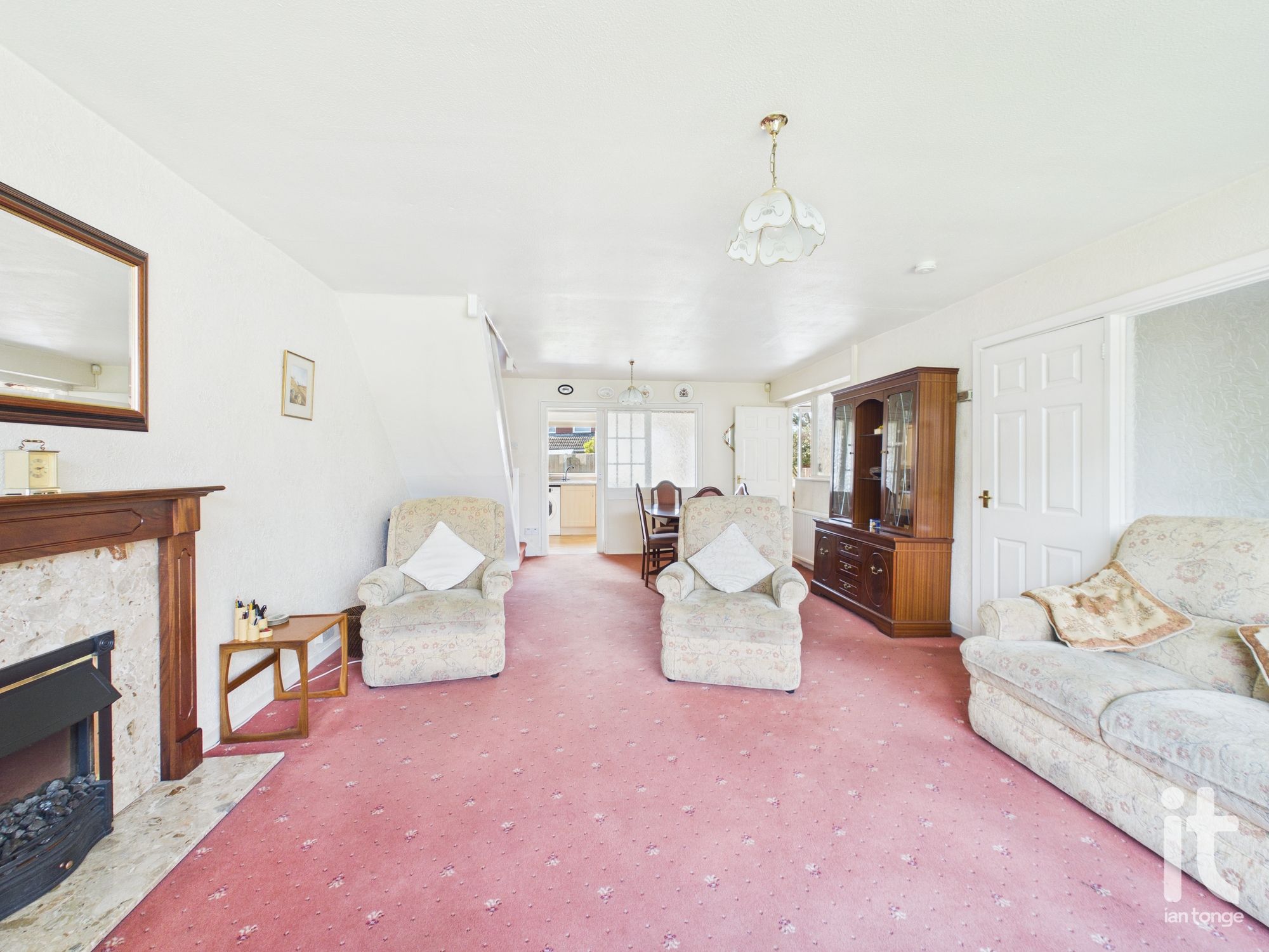 3 bedroom link detached house For Sale in Stockport - Photograph 9.