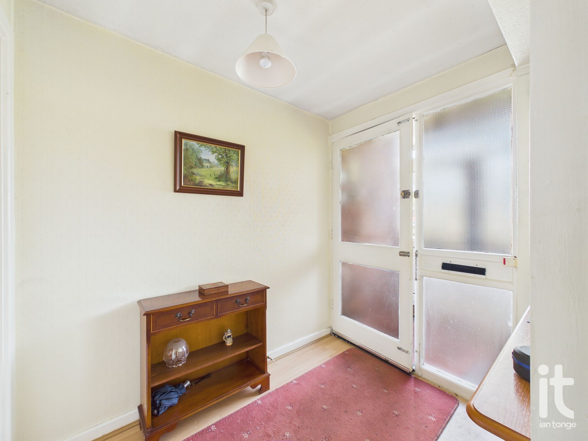 3 bedroom link detached house For Sale in Stockport - Photograph 5.