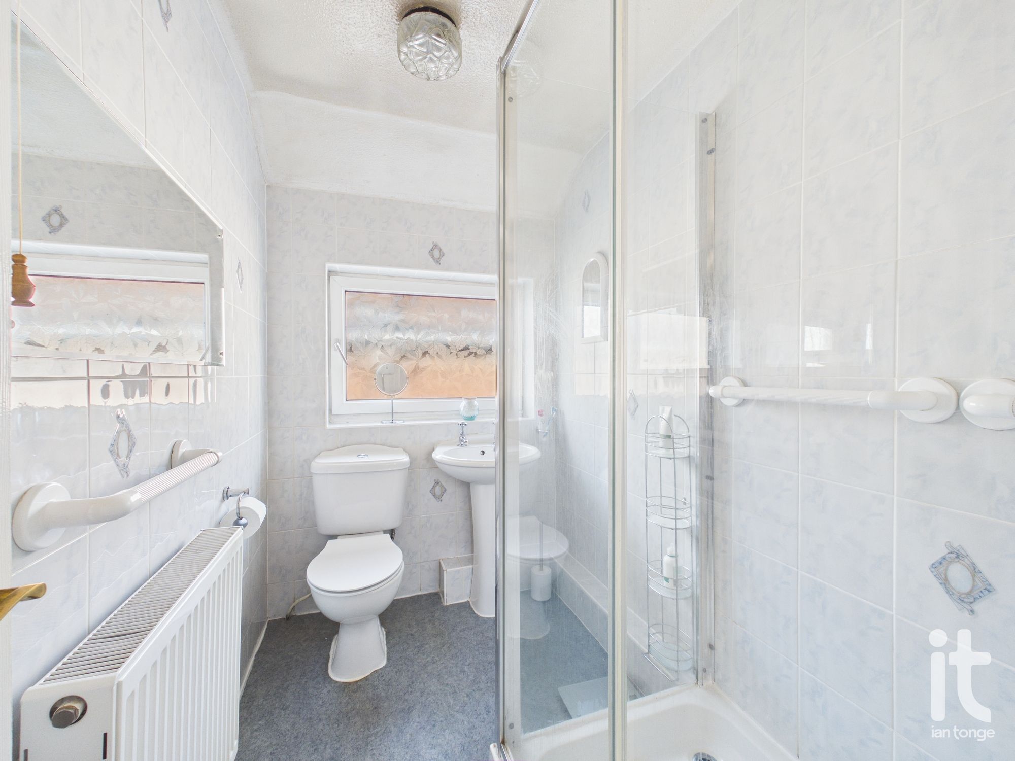 3 bedroom link detached house For Sale in Stockport - Photograph 18.