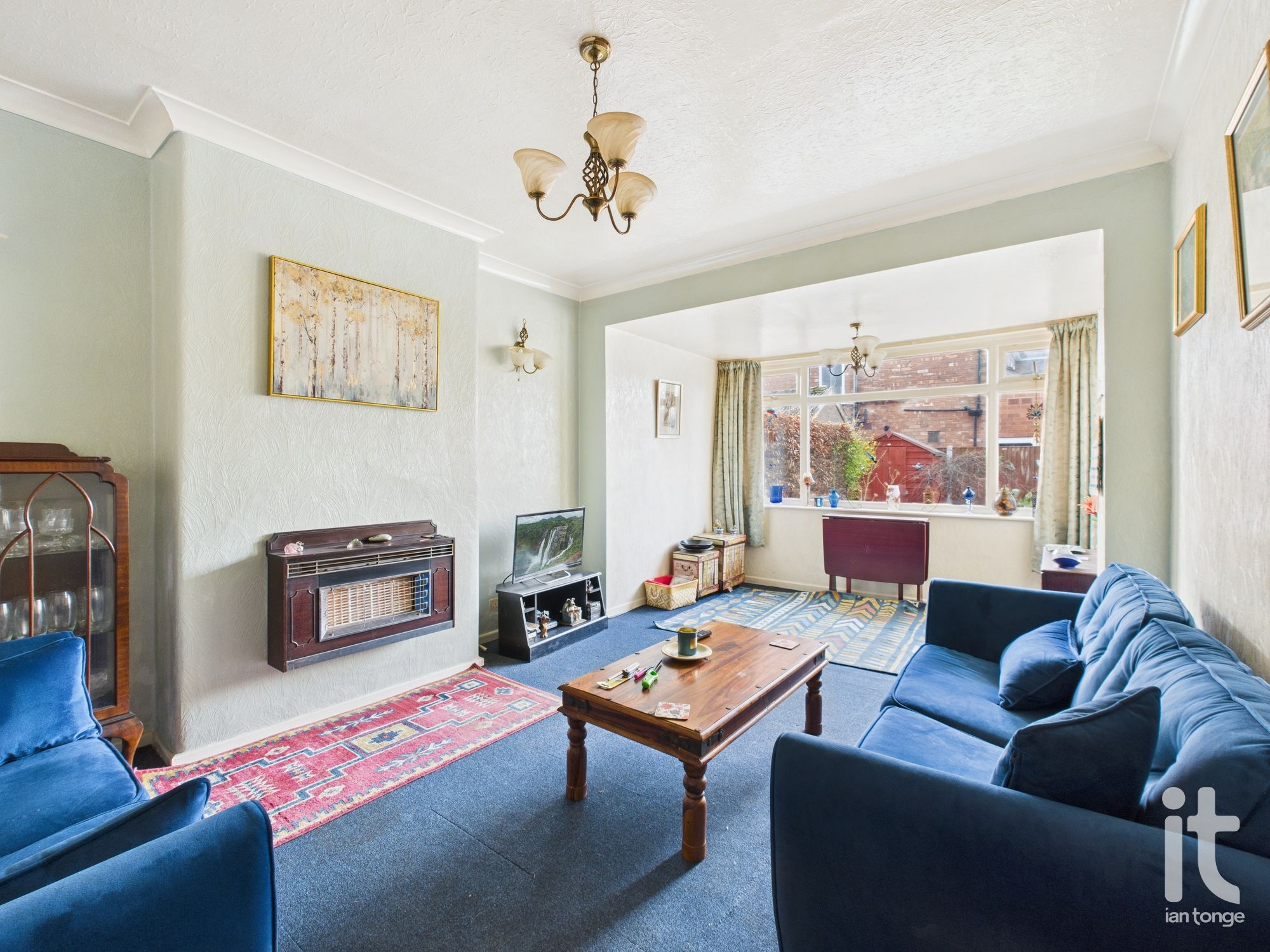 3 bedroom semi-detached house For Sale in Stockport - Photograph 7.