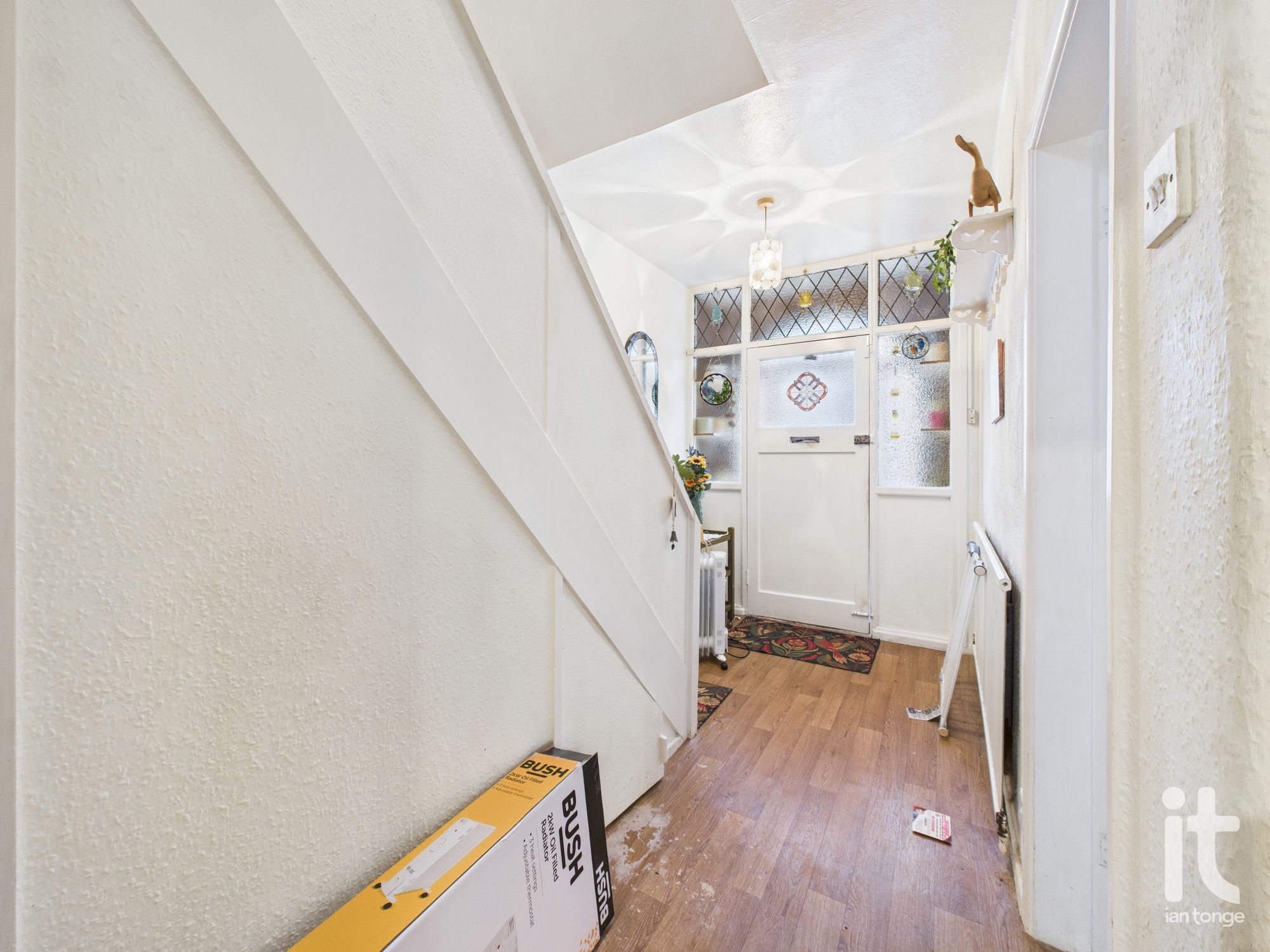 3 bedroom semi-detached house For Sale in Stockport - Photograph 2.