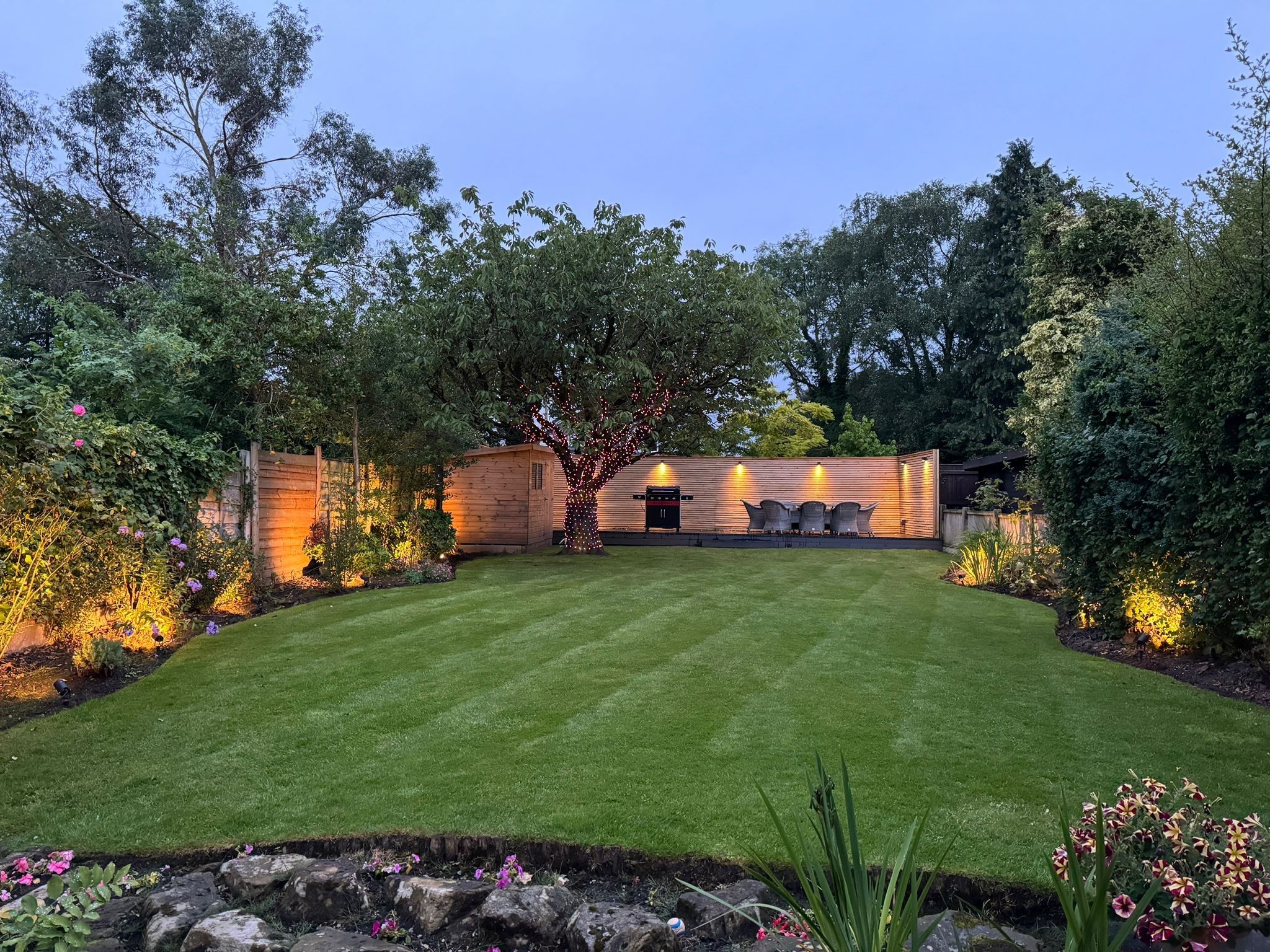 4 bedroom detached house For Sale in Stockport - Property photograph.