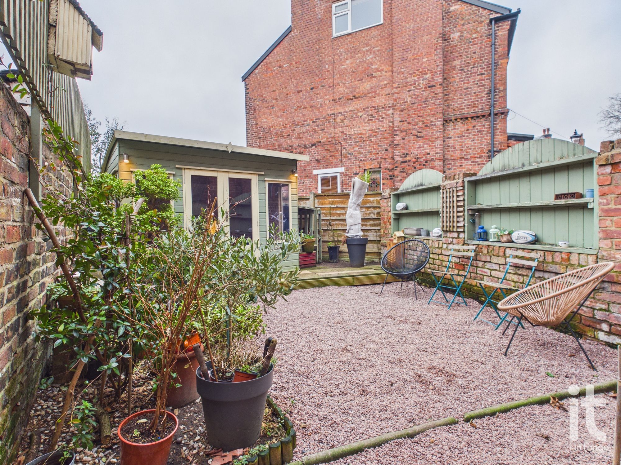 3 bedroom semi-detached house For Sale in Stockport - Photograph 18.