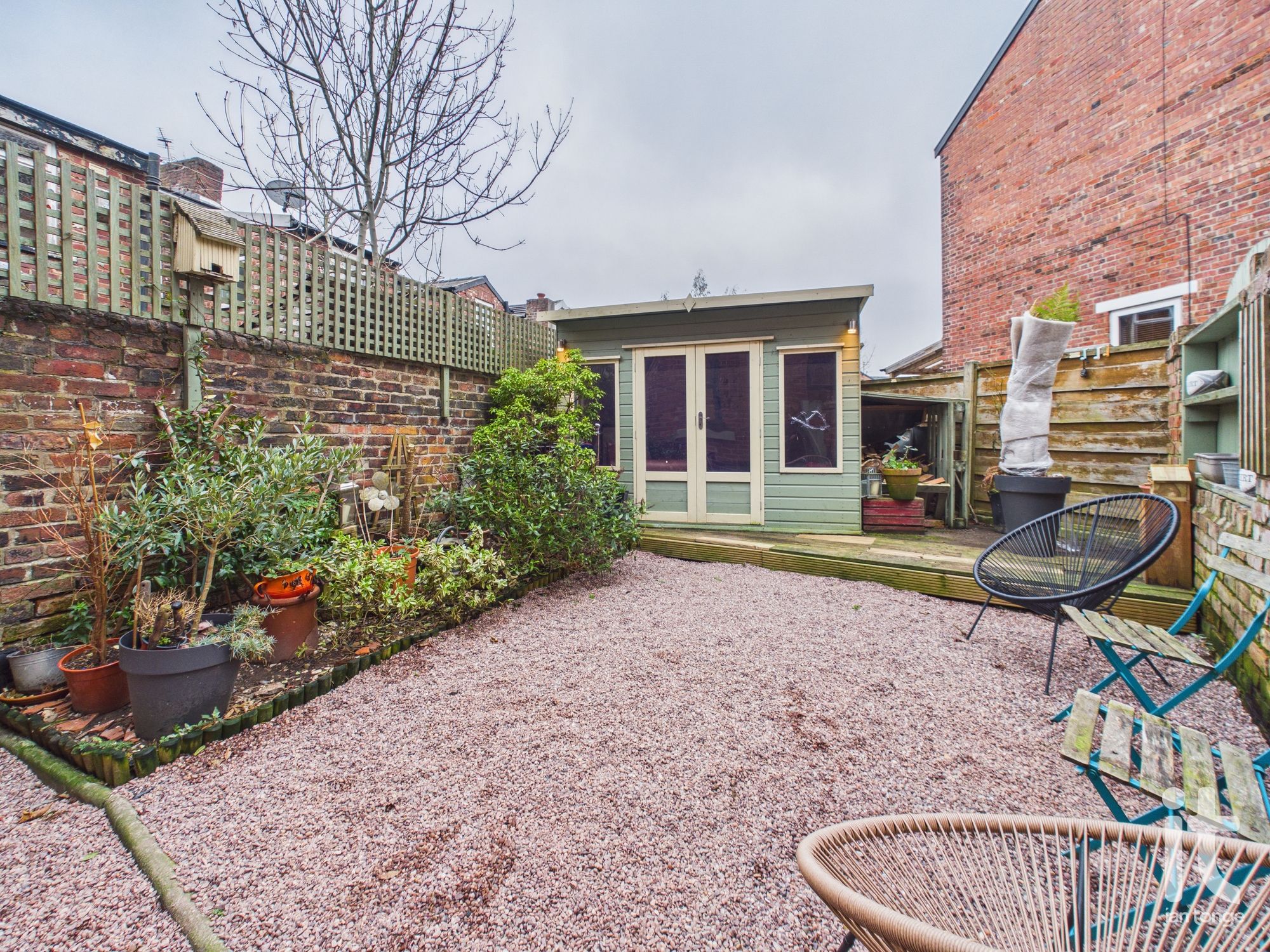 3 bedroom semi-detached house For Sale in Stockport - Property photograph.