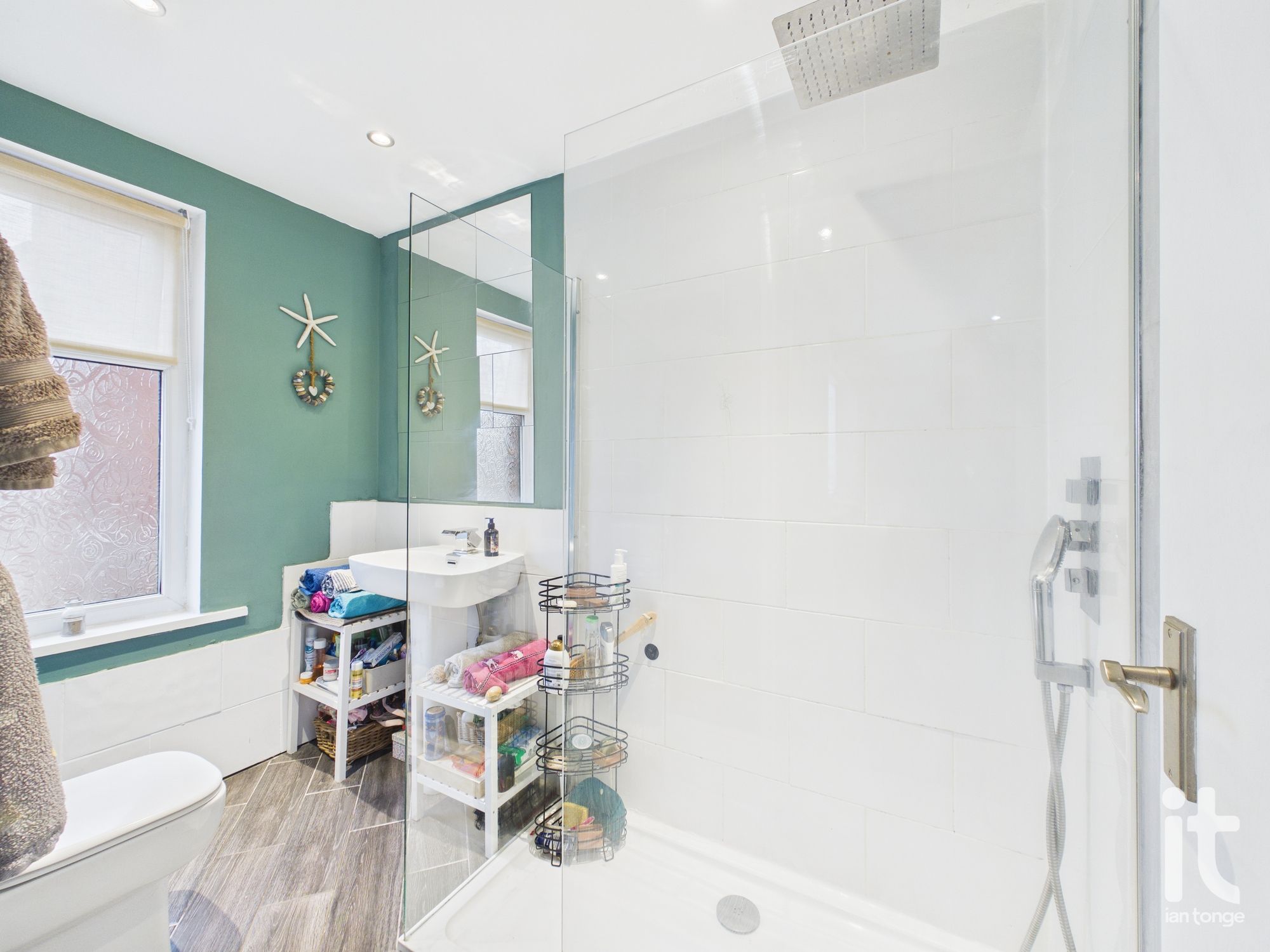 3 bedroom semi-detached house For Sale in Stockport - Photograph 12.