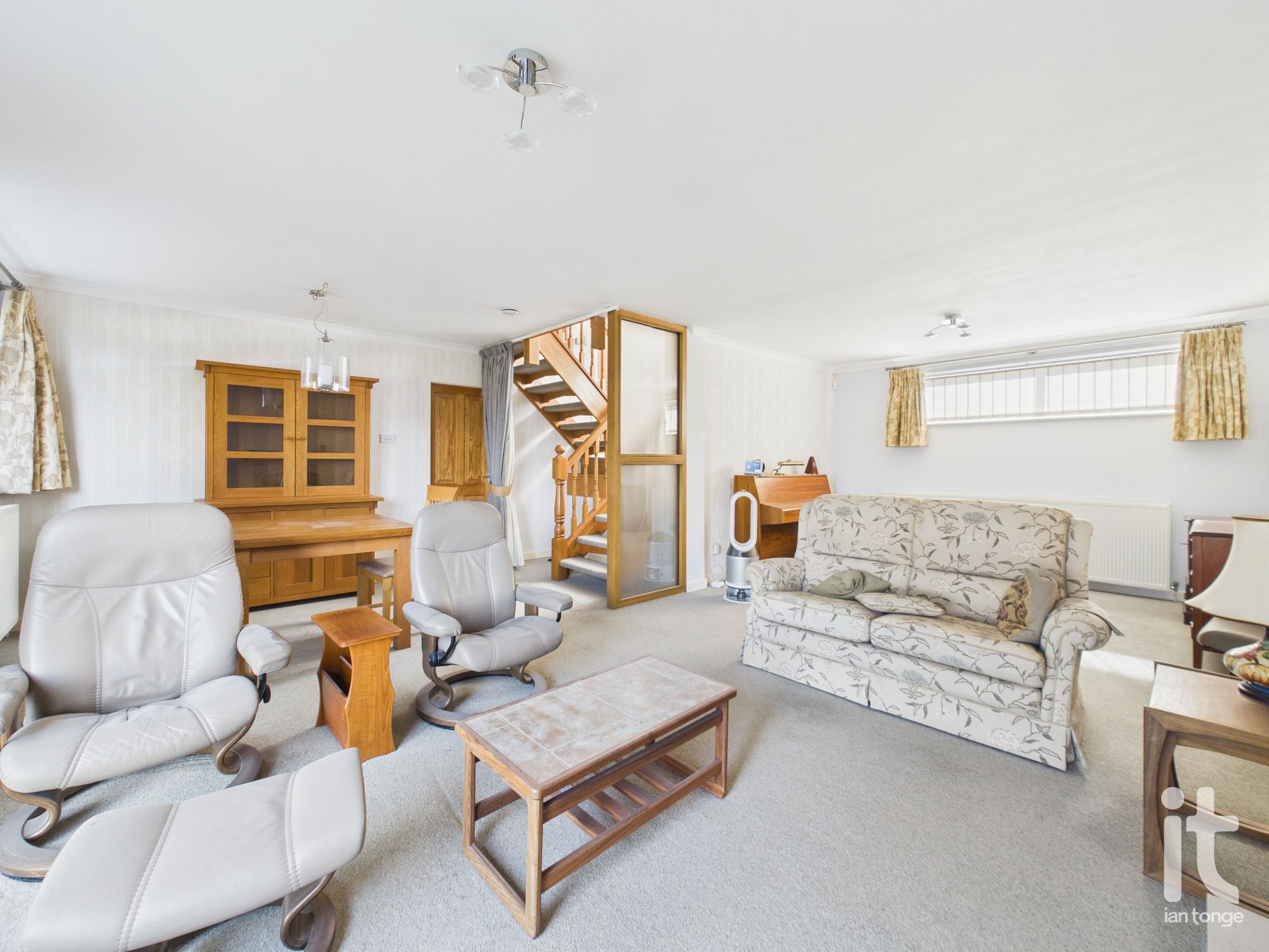 4 bedroom detached house For Sale in Stockport - Photograph 10.