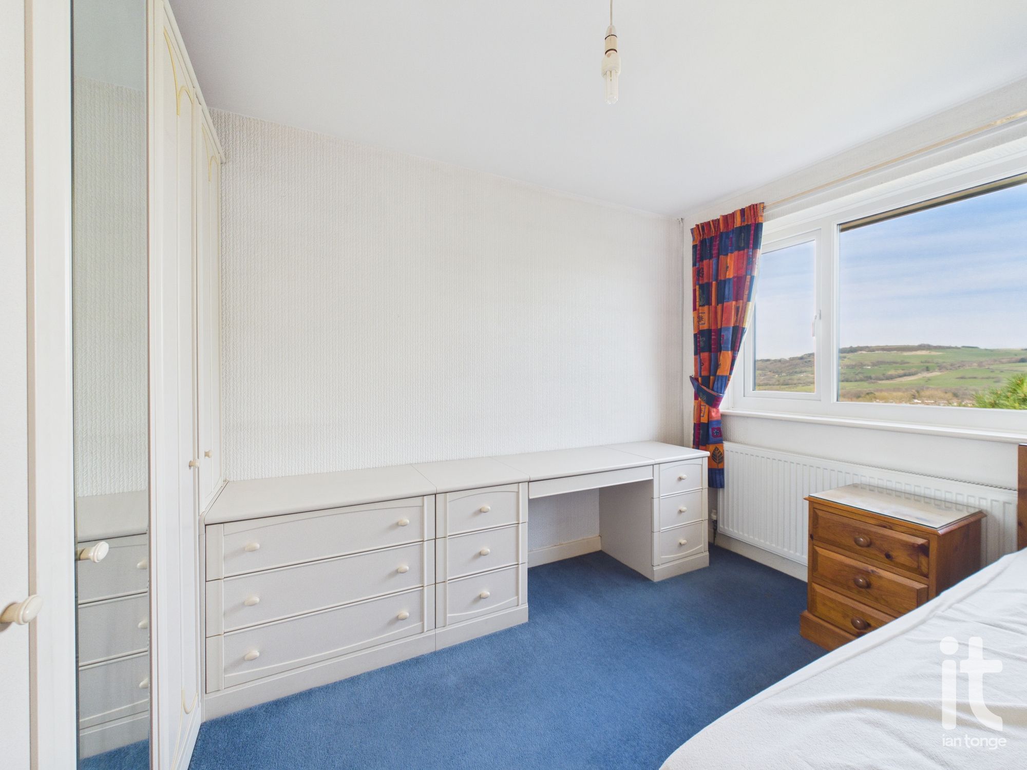 4 bedroom detached house For Sale in Stockport - Photograph 22.