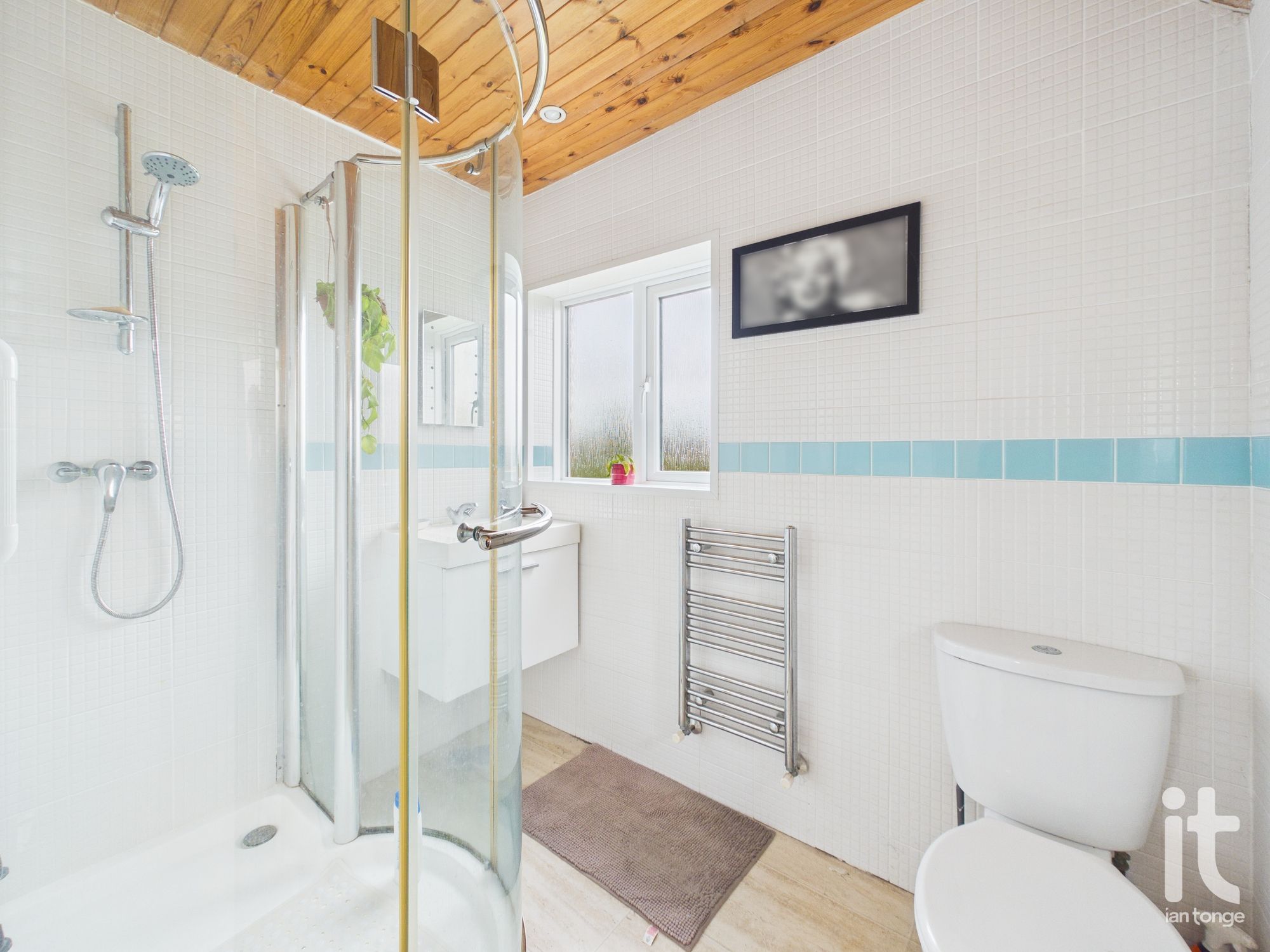 3 bedroom semi-detached house For Sale in Stockport - Photograph 16.