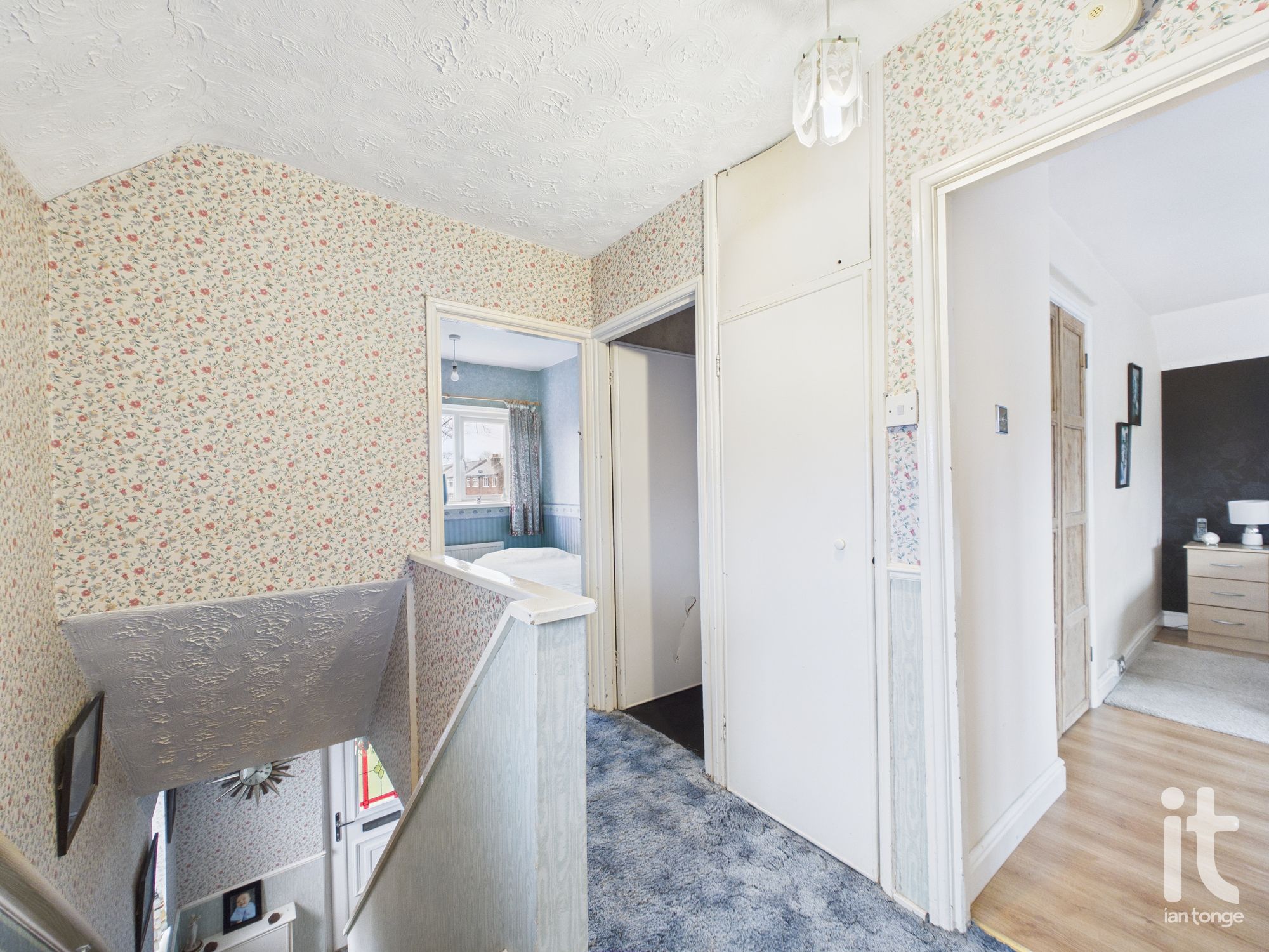 3 bedroom semi-detached house For Sale in Stockport - Photograph 15.