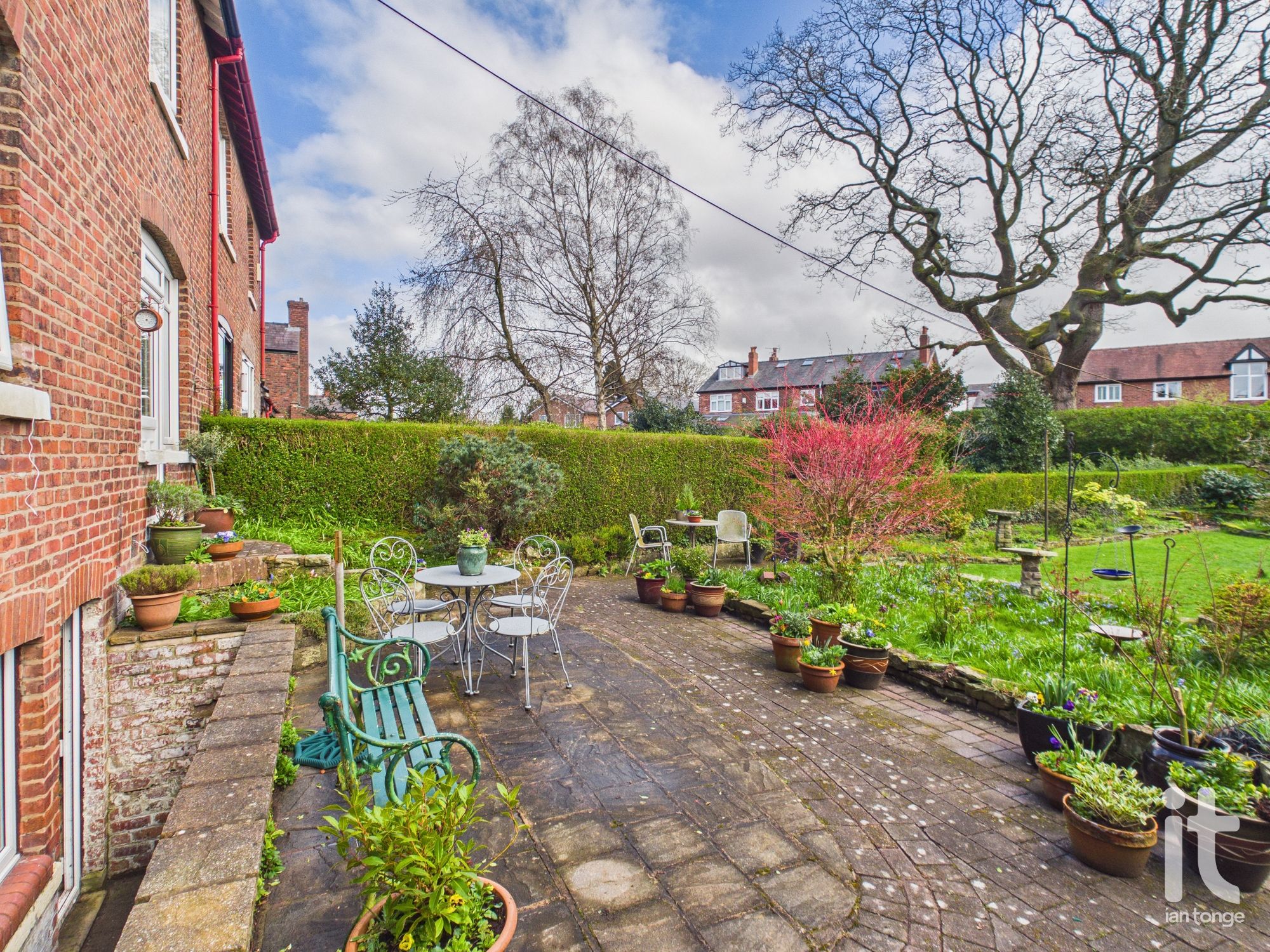 4 bedroom semi-detached house For Sale in Stockport - Photograph 20.