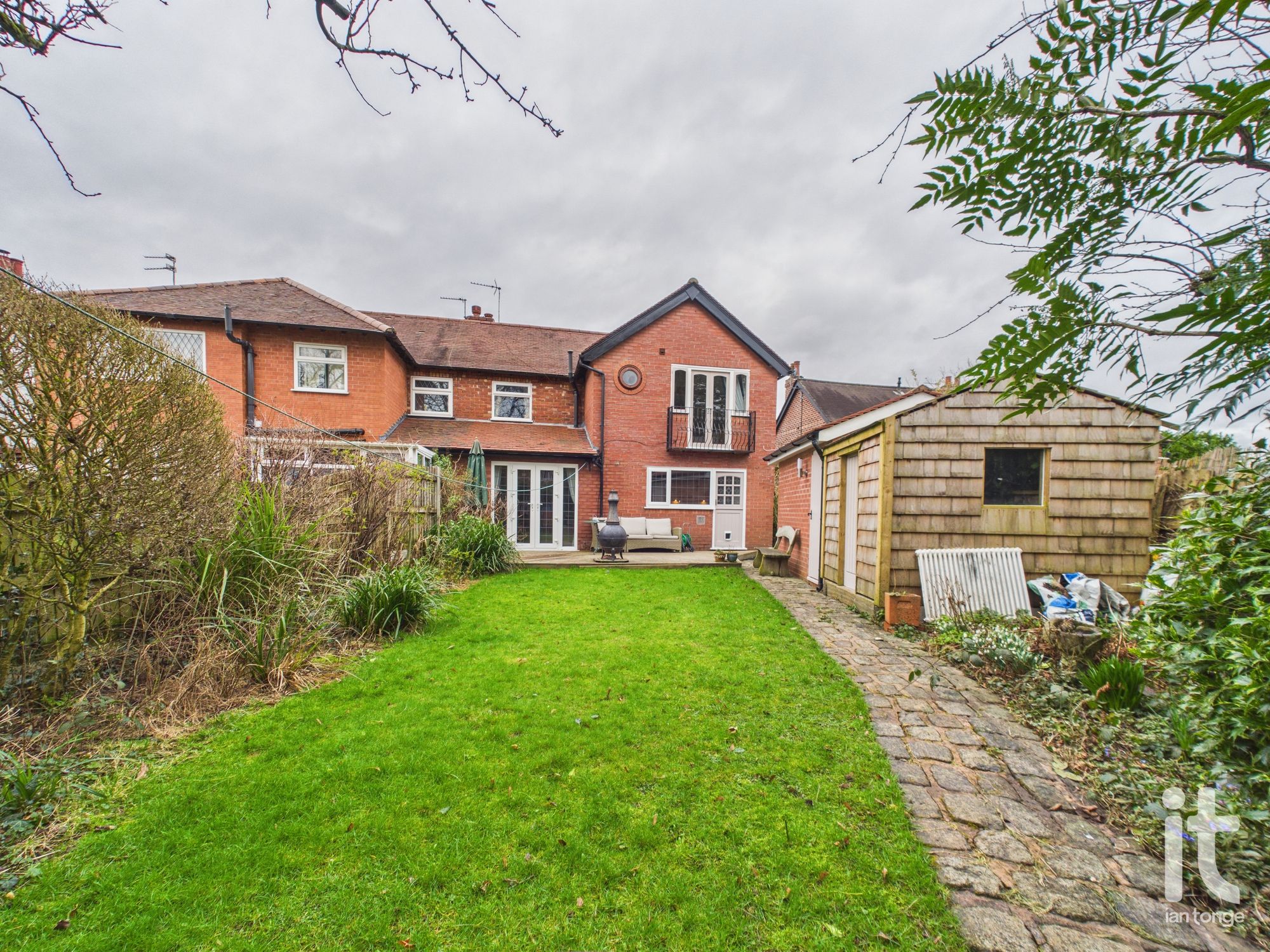 3 bedroom semi-detached house For Sale in Stockport - Photograph 4.