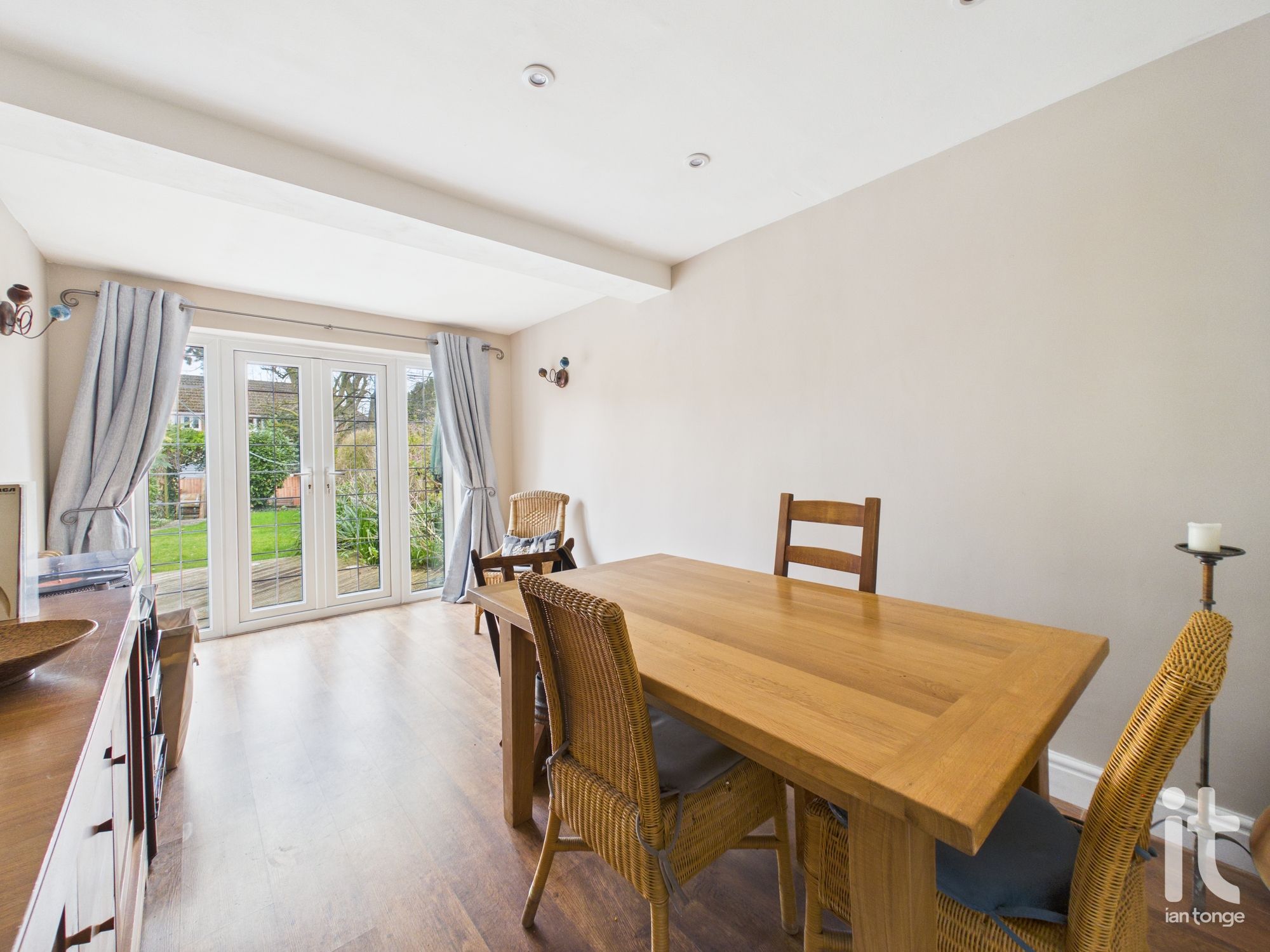 3 bedroom semi-detached house For Sale in Stockport - Photograph 9.