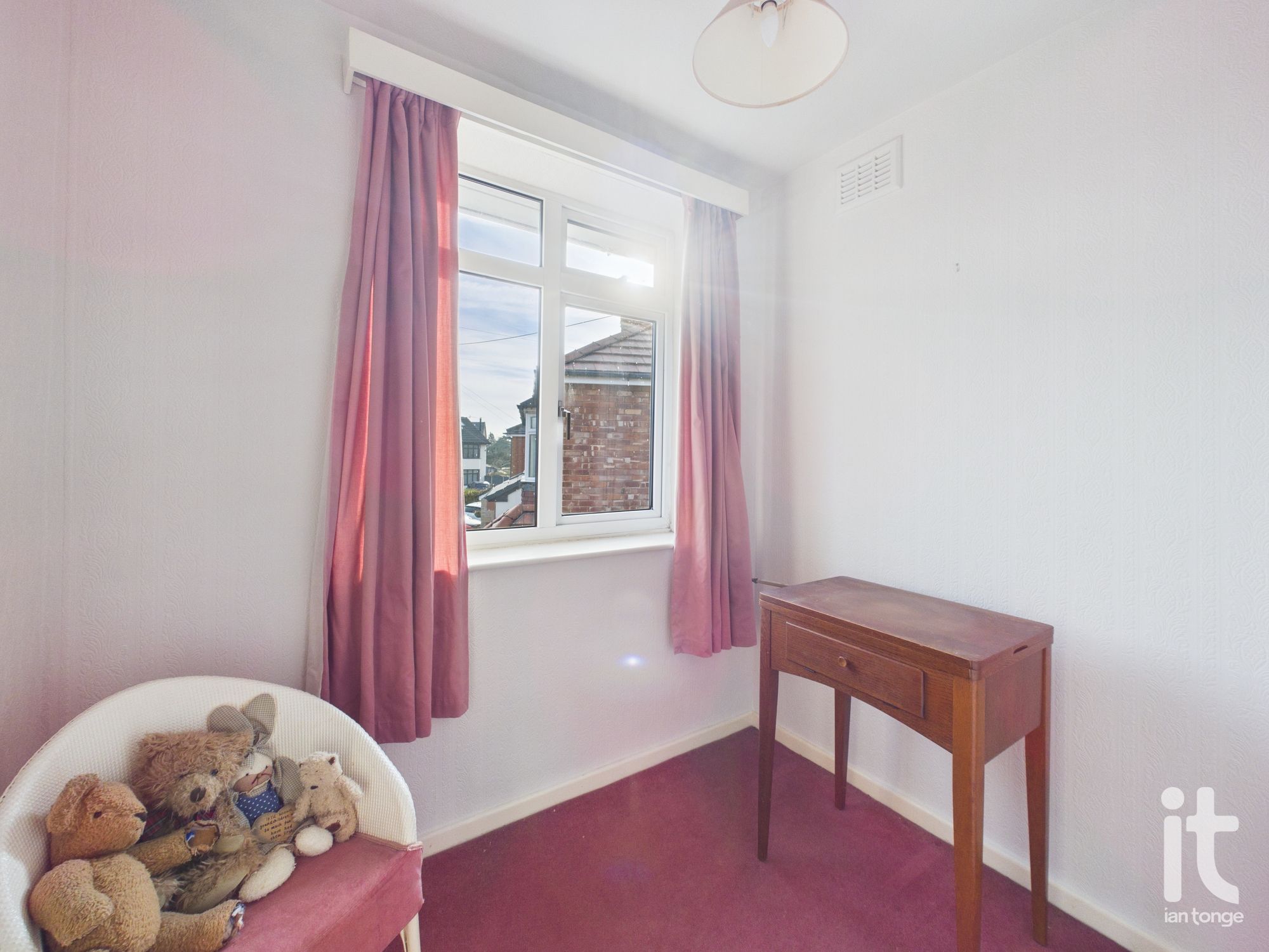 3 bedroom semi-detached house For Sale in Stockport - Photograph 15.