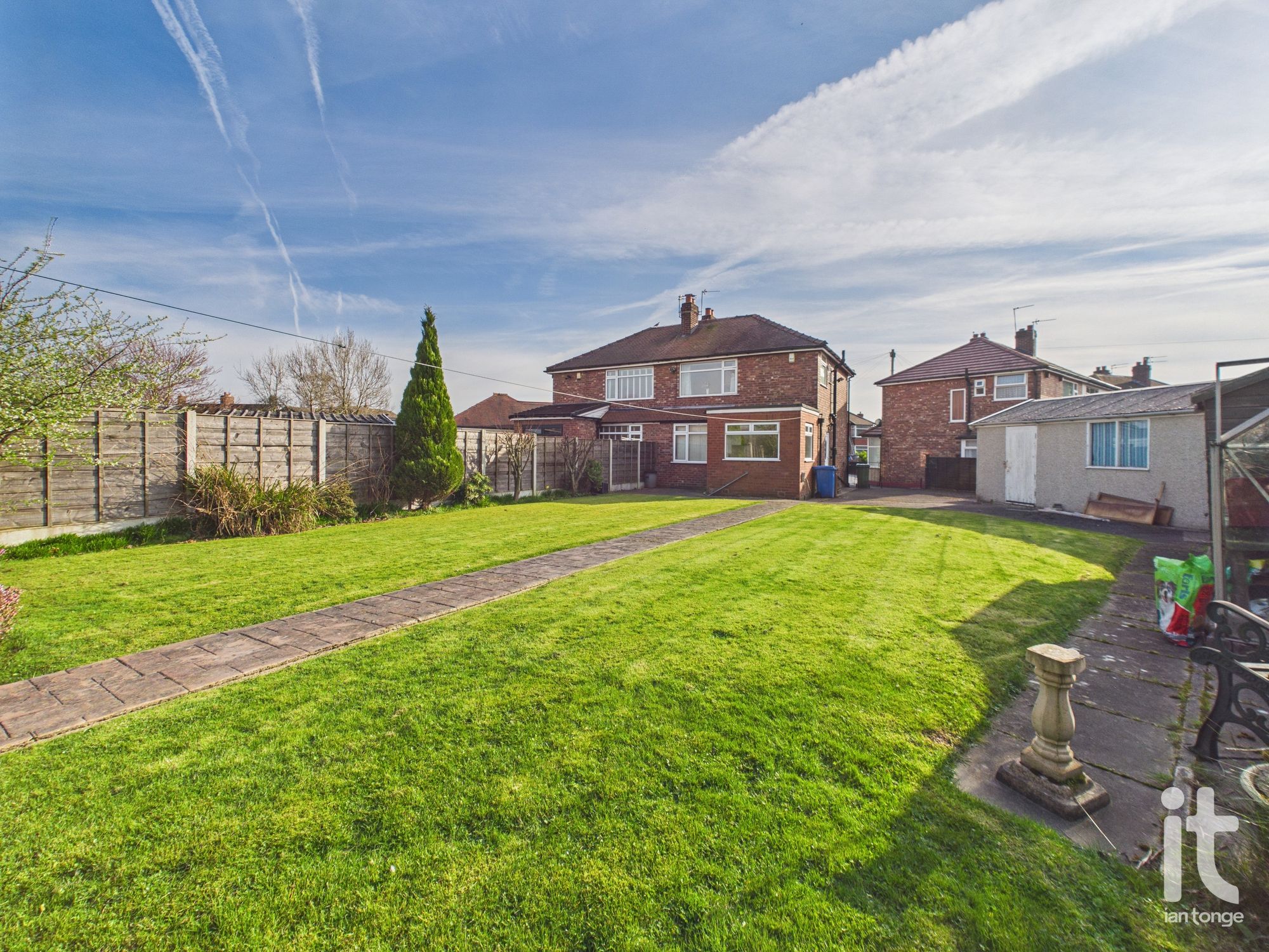 3 bedroom semi-detached house For Sale in Stockport - Photograph 18.