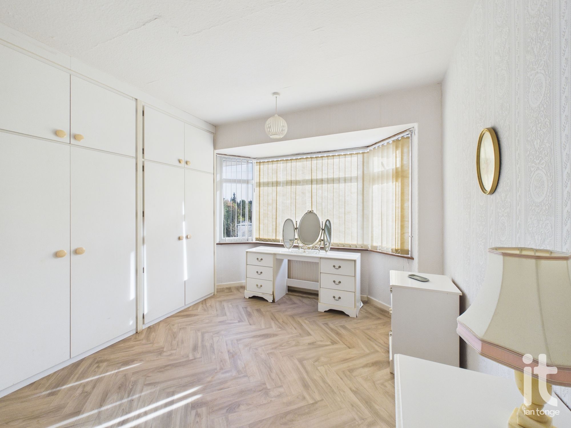 3 bedroom semi-detached house For Sale in Stockport - Photograph 13.