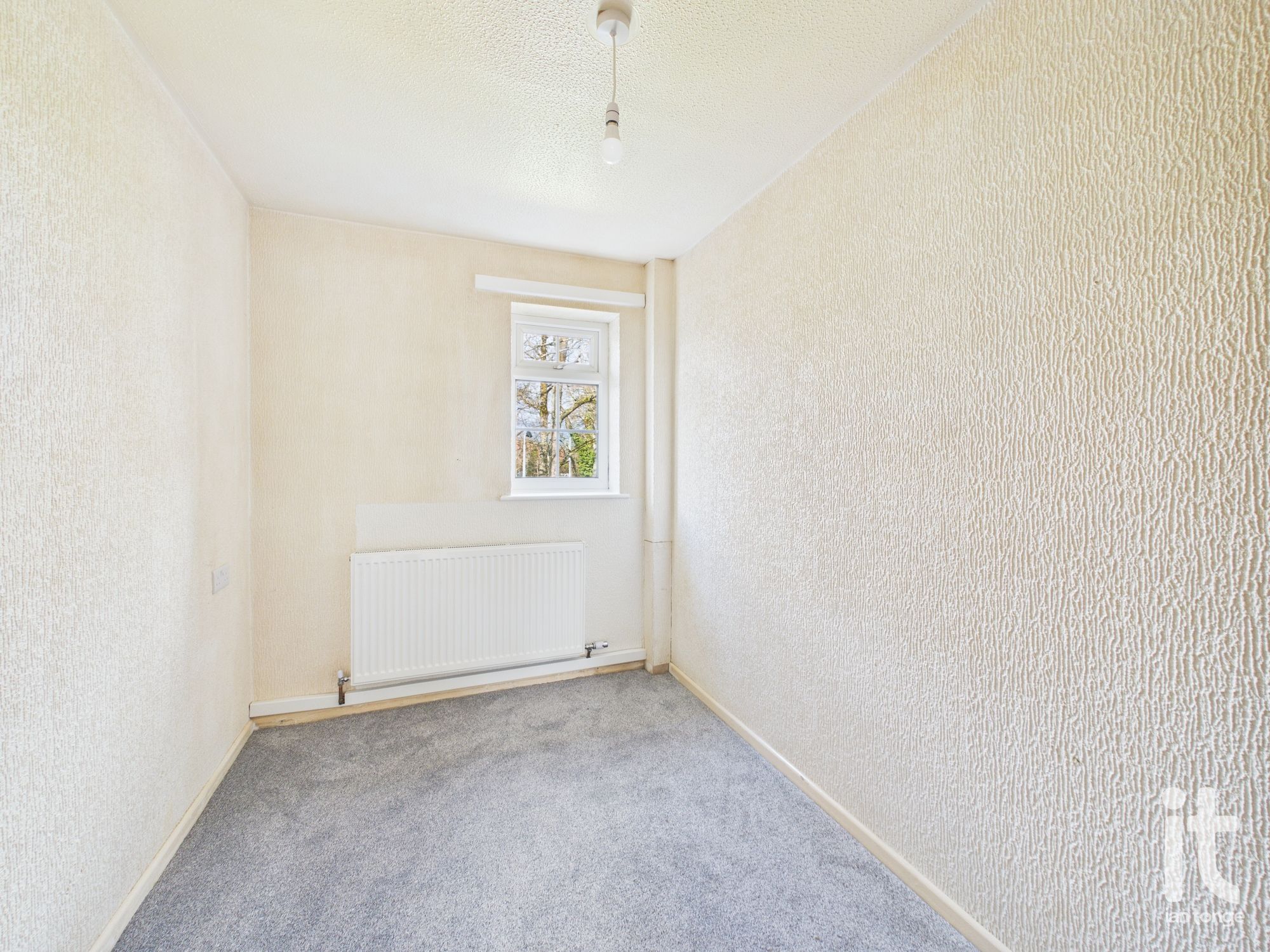 2 bedroom apartment flat/apartment For Sale in Stockport - Photograph 10.
