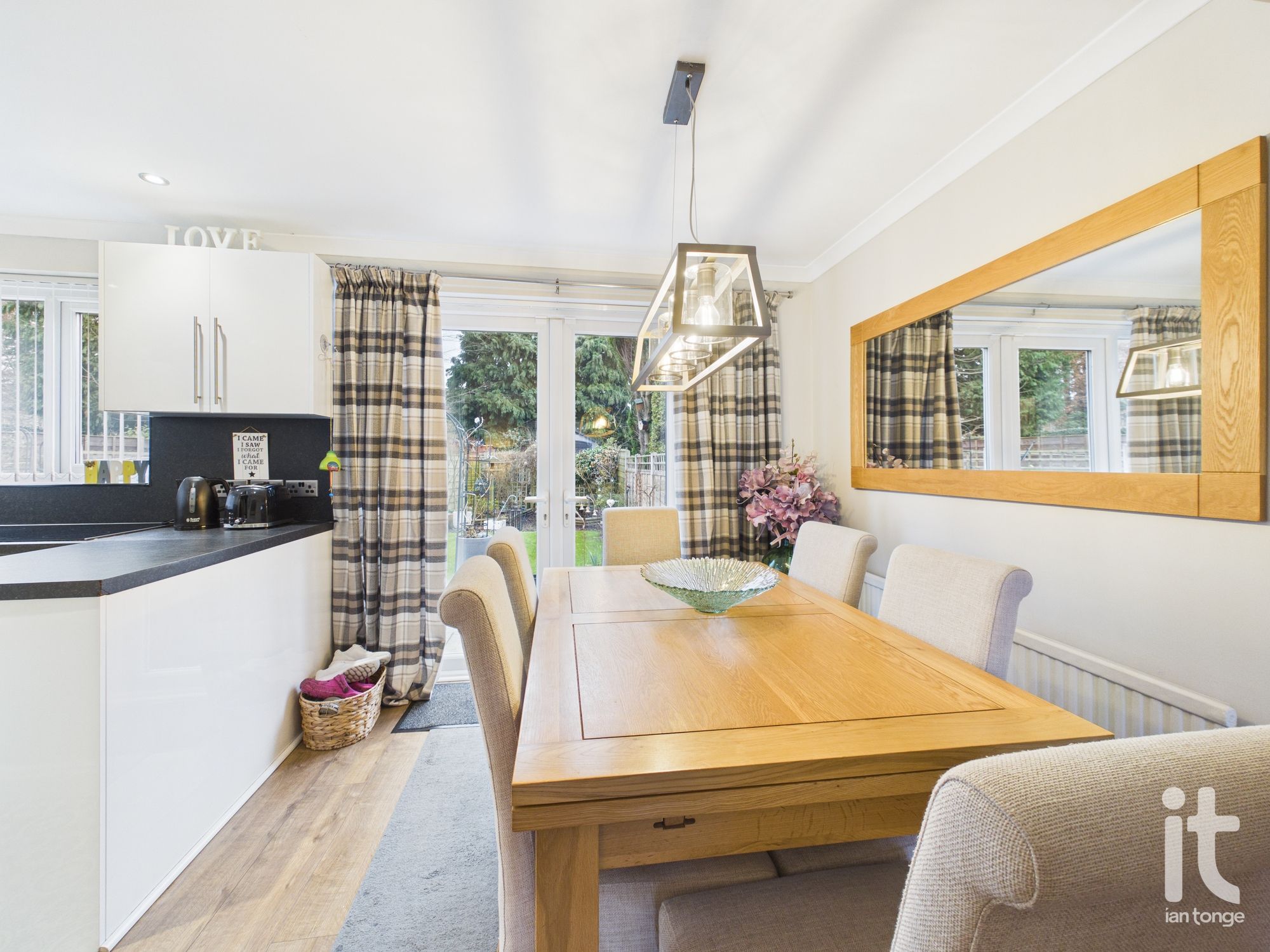 3 bedroom semi-detached house For Sale in Stockport - Photograph 17.