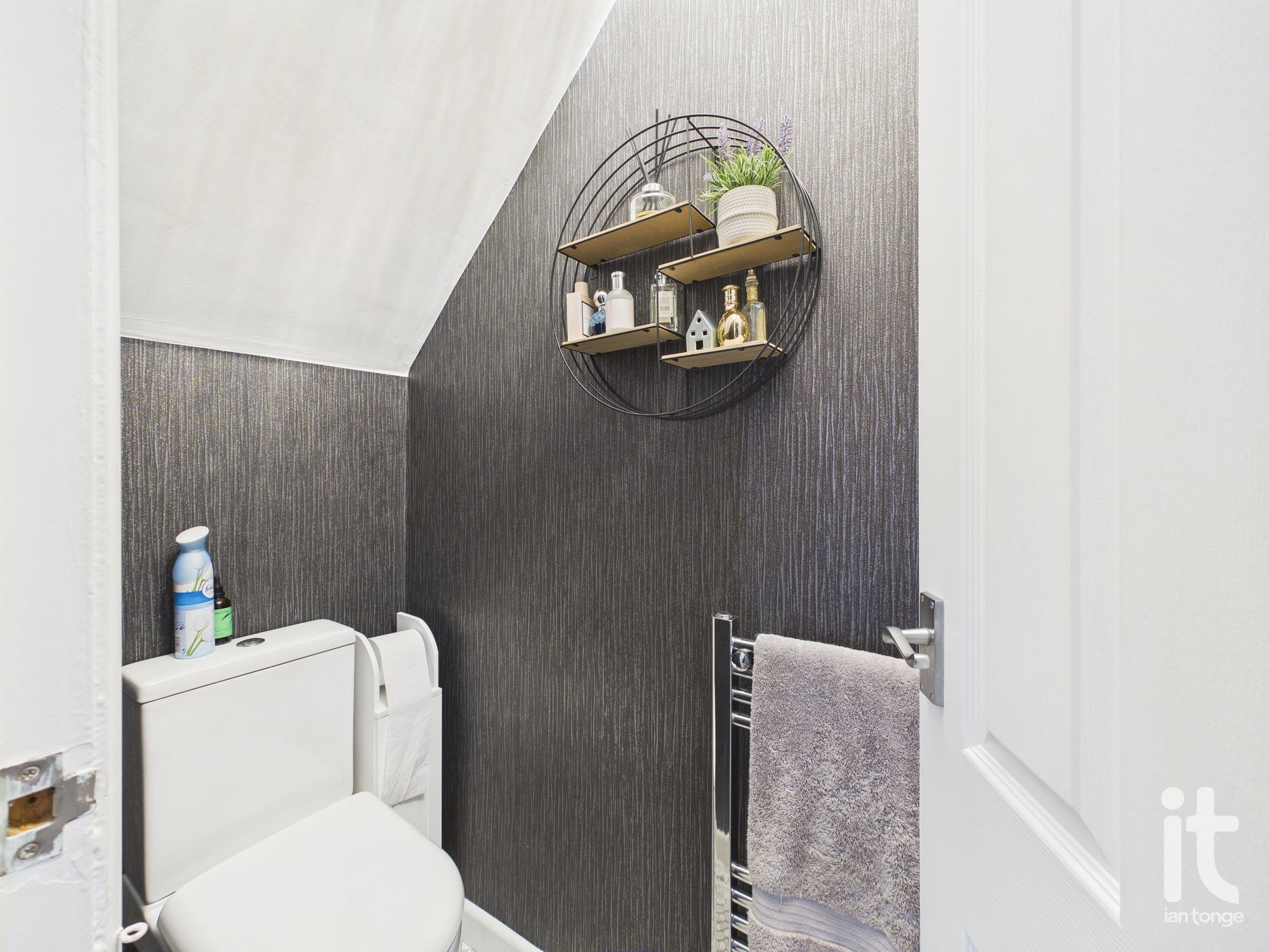 3 bedroom semi-detached house For Sale in Stockport - Photograph 12.