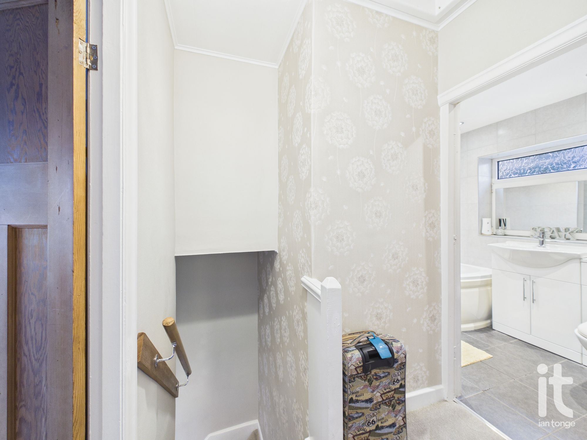 3 bedroom semi-detached house For Sale in Stockport - Photograph 26.