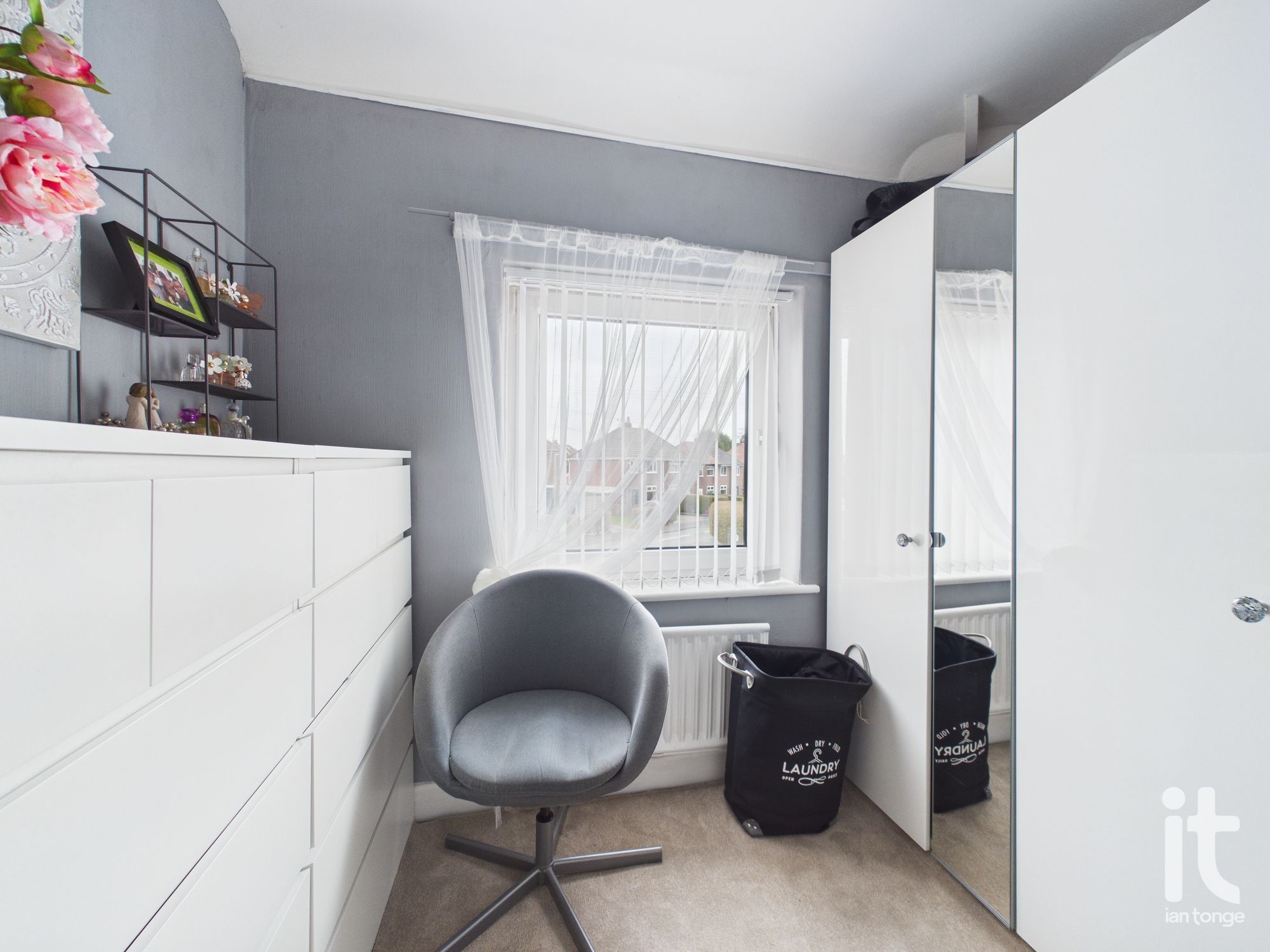 3 bedroom semi-detached house For Sale in Stockport - Photograph 30.