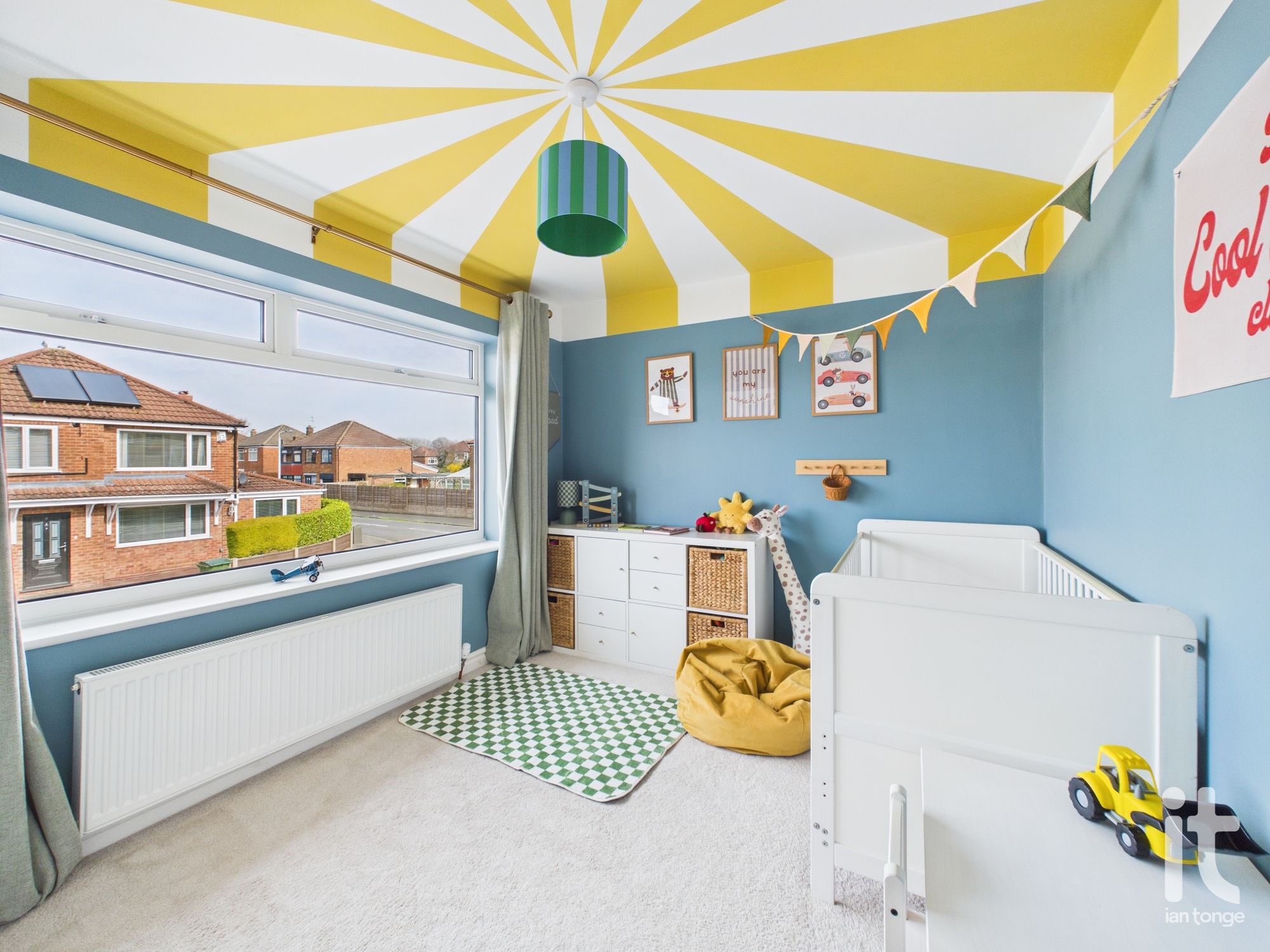 3 bedroom link detached house For Sale in Stockport - Photograph 23.