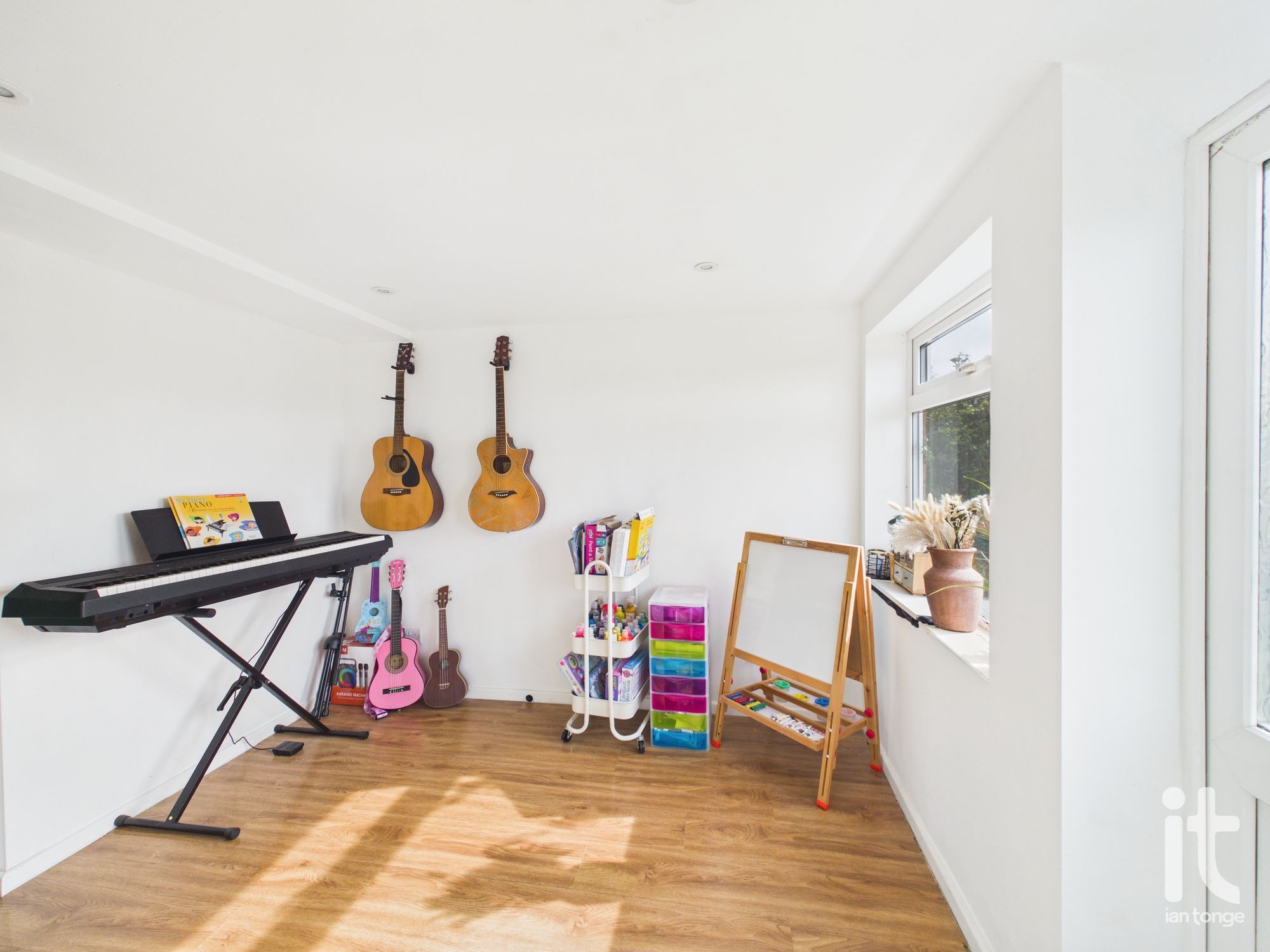 3 bedroom link detached house For Sale in Stockport - Photograph 11.