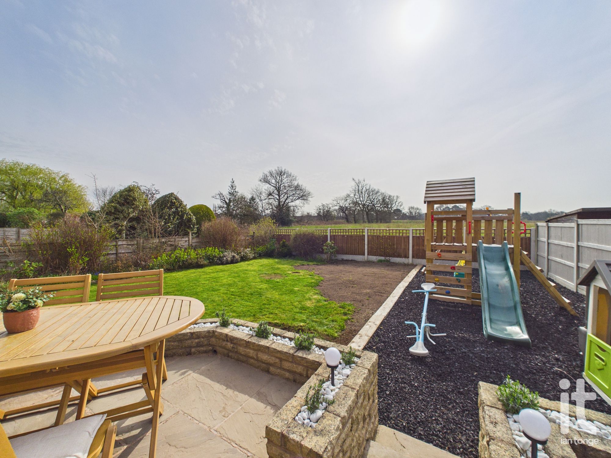3 bedroom link detached house For Sale in Stockport - Photograph 4.