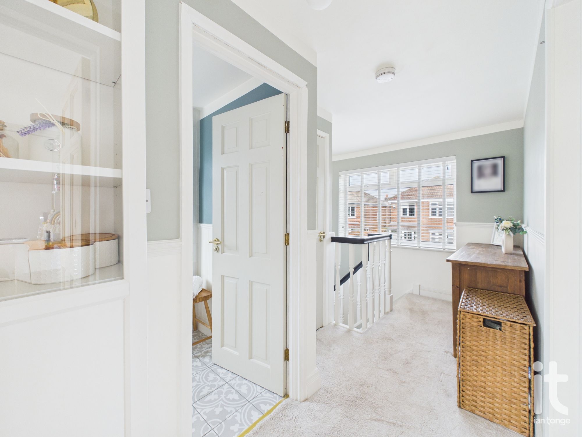 3 bedroom link detached house For Sale in Stockport - Photograph 20.