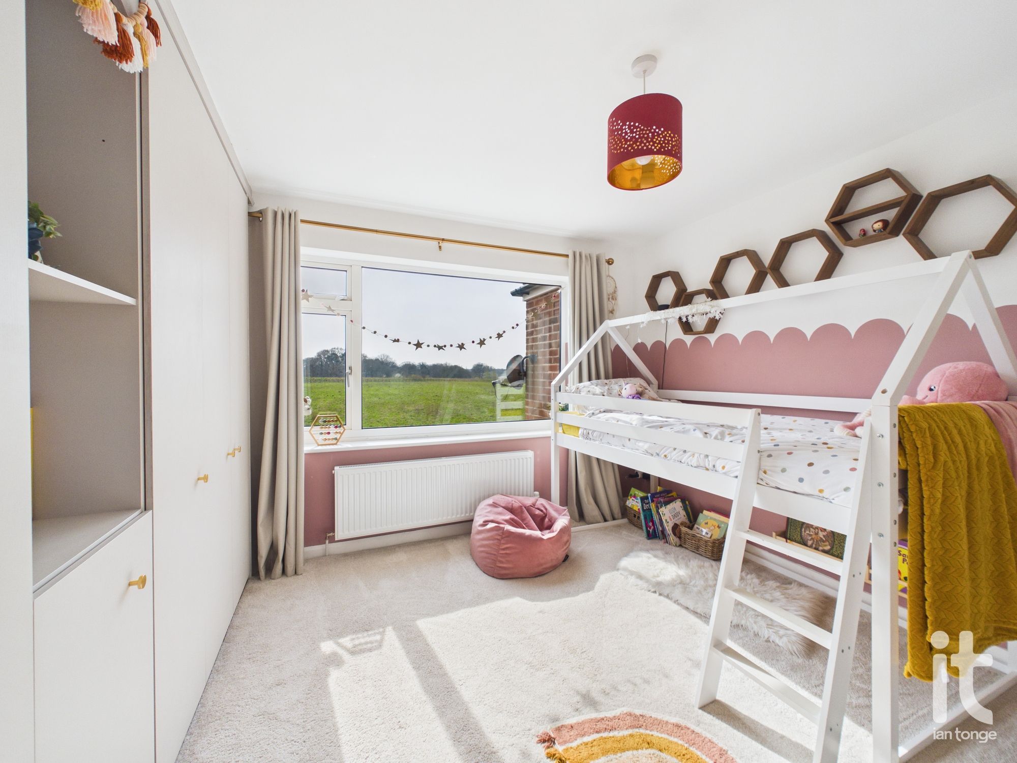 3 bedroom link detached house For Sale in Stockport - Photograph 25.