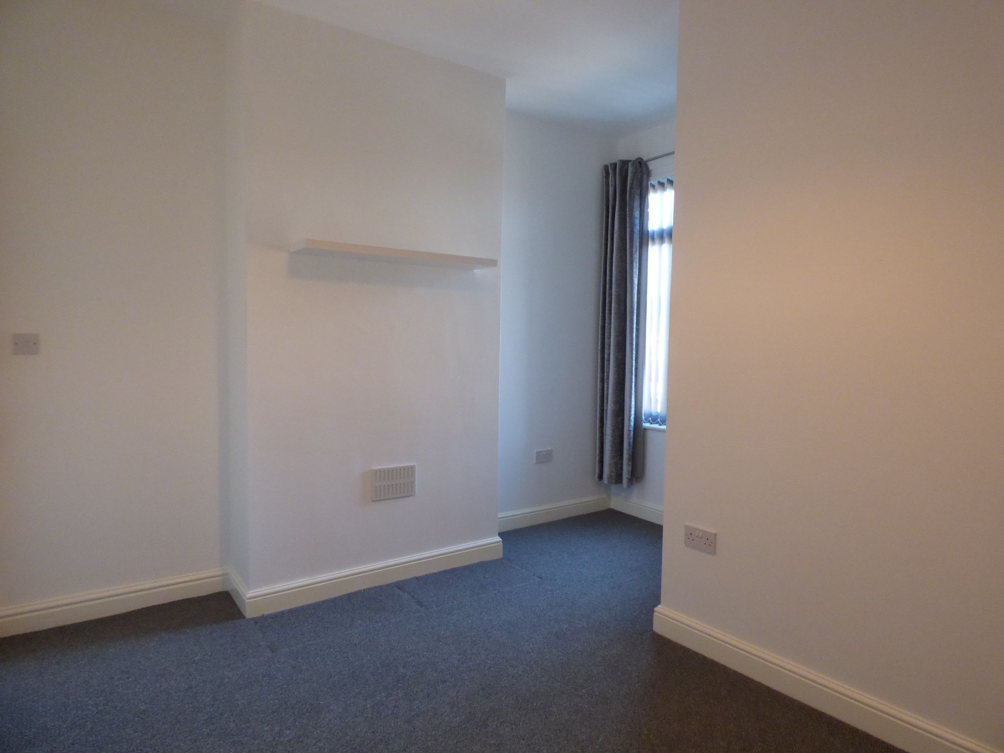 2 bedroom mid terraced house To Let in Stockport - Photograph 11.