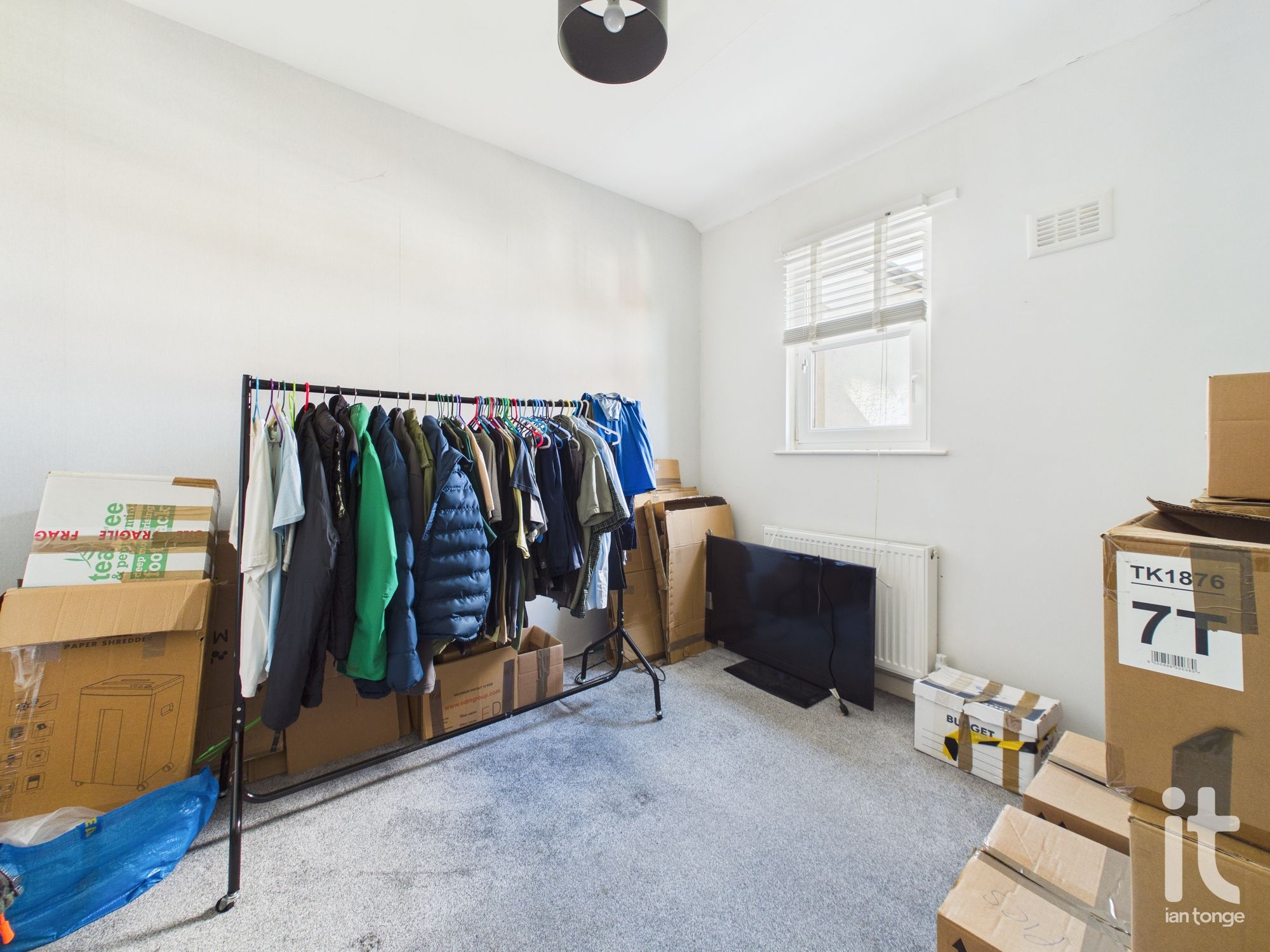 3 bedroom end terraced house For Sale in Stockport - Photograph 16.