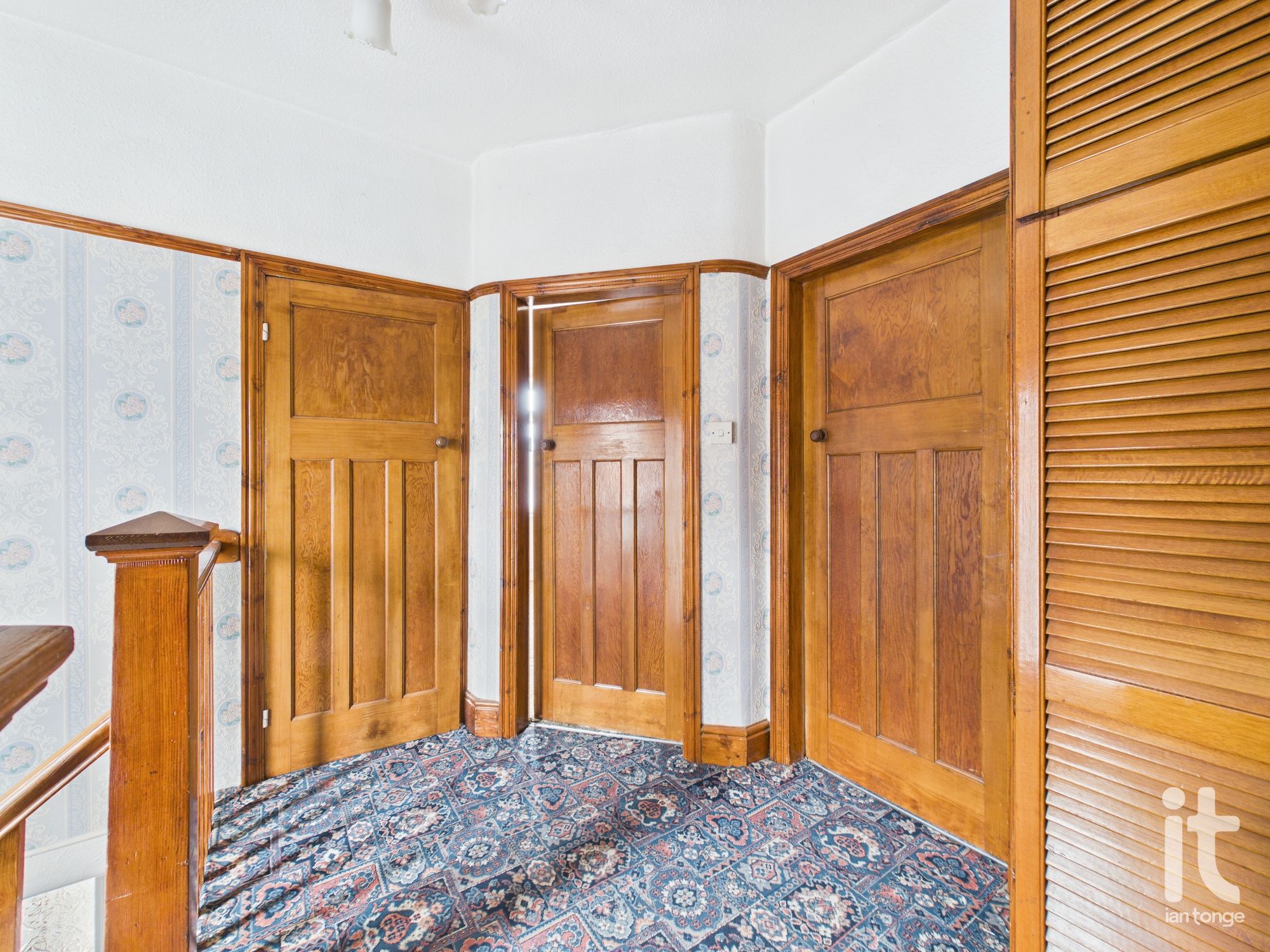 4 bedroom detached house For Sale in Stockport - Photograph 13.