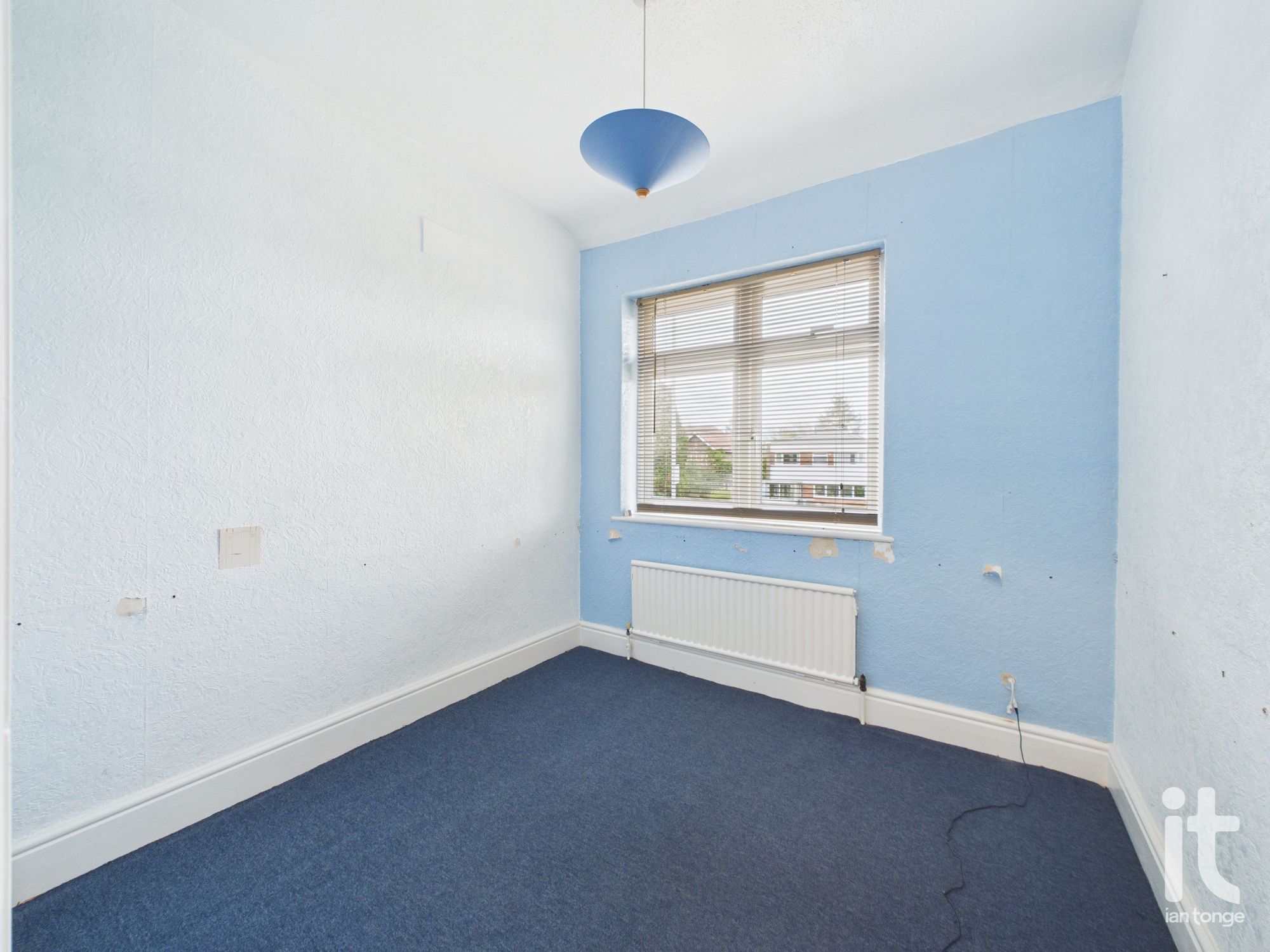 4 bedroom detached house For Sale in Stockport - Photograph 17.