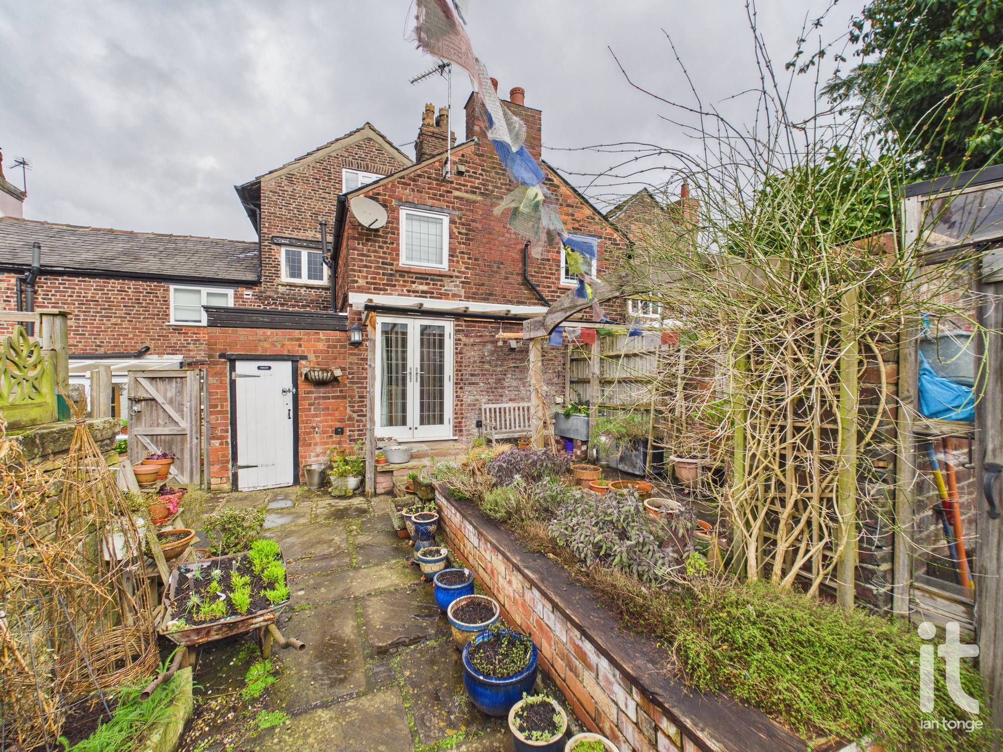 3 bedroom mid terraced house For Sale in Stockport - Photograph 17.