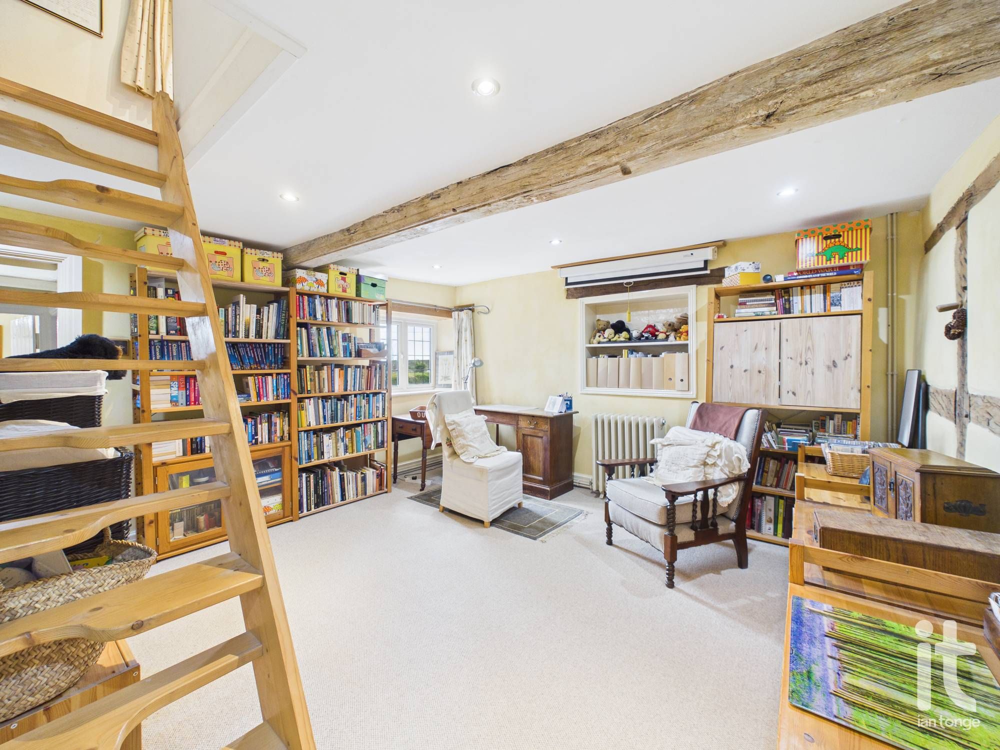 3 bedroom mid terraced house For Sale in Stockport - Photograph 12.