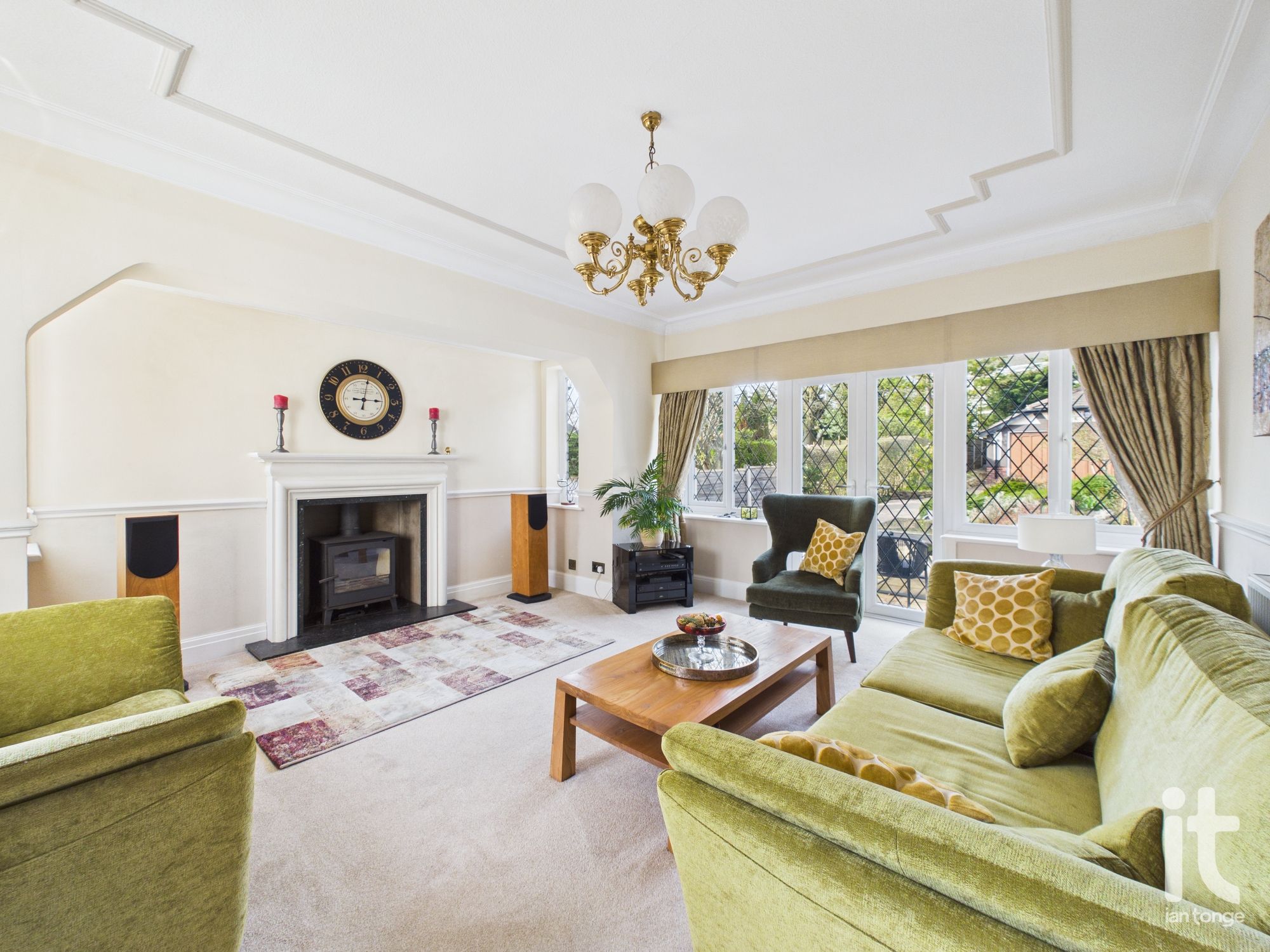 4 bedroom detached house For Sale in Stockport - Photograph 9.