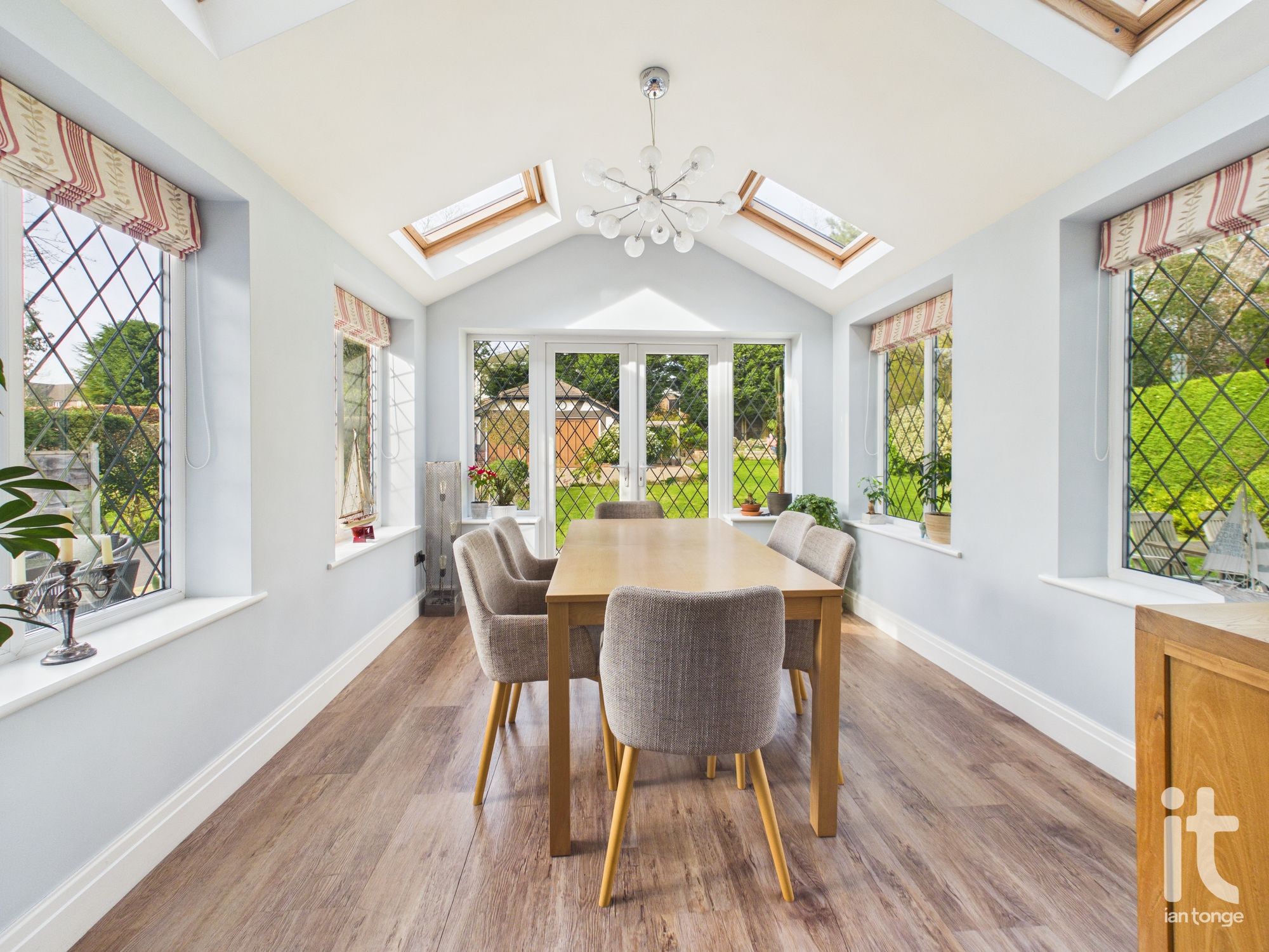 4 bedroom detached house For Sale in Stockport - Photograph 19.