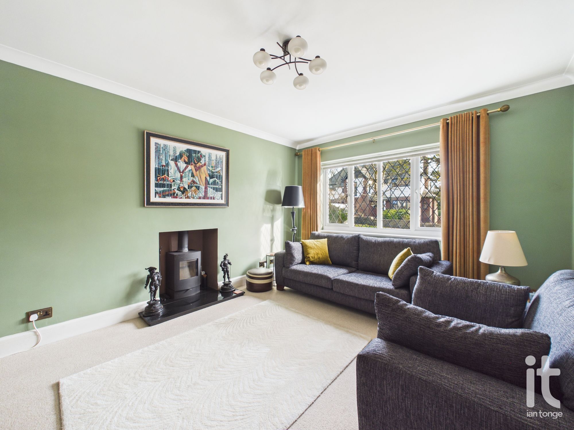 4 bedroom detached house For Sale in Stockport - Photograph 12.