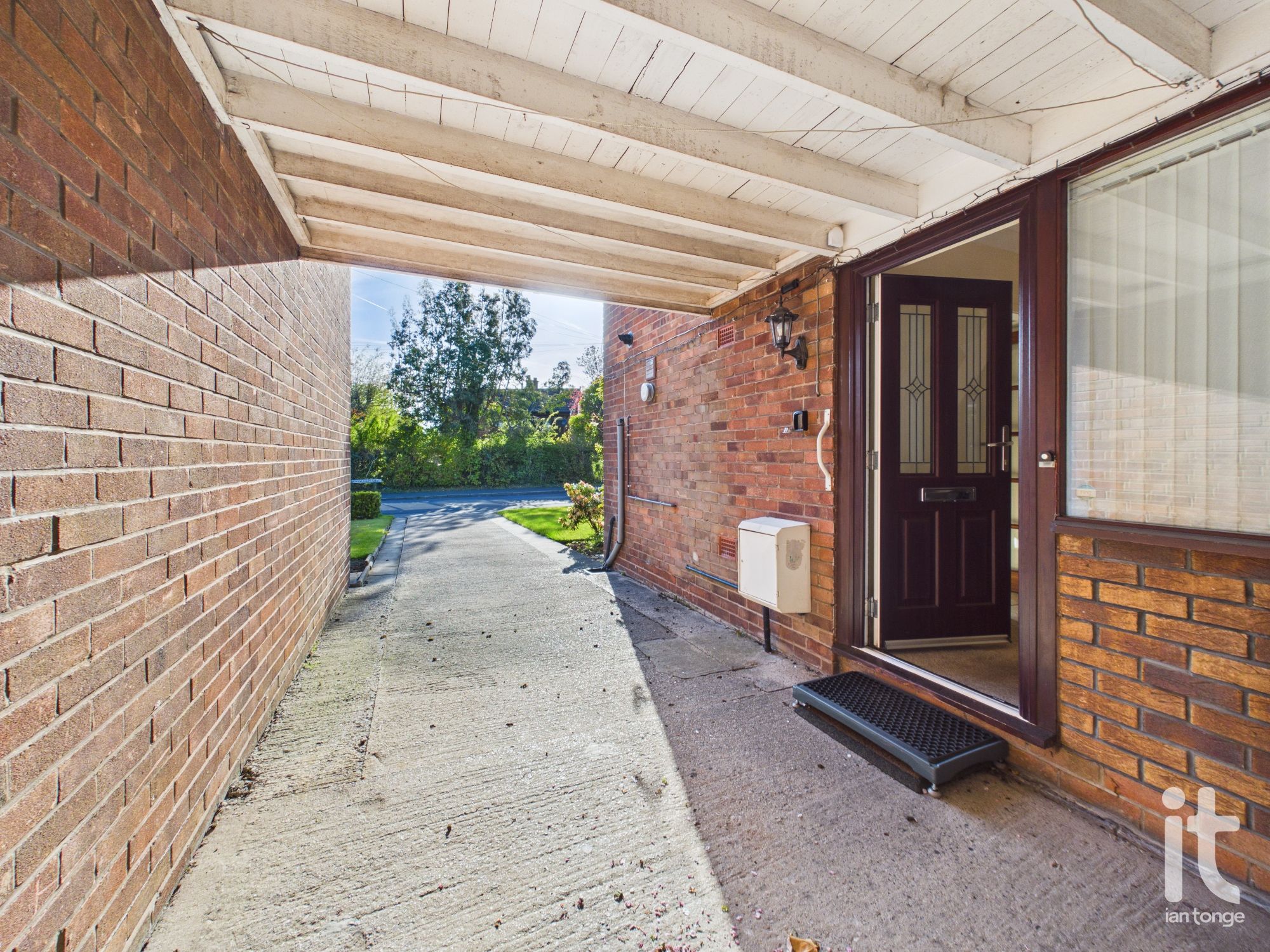 3 bedroom link detached house For Sale in Stockport - Photograph 17.