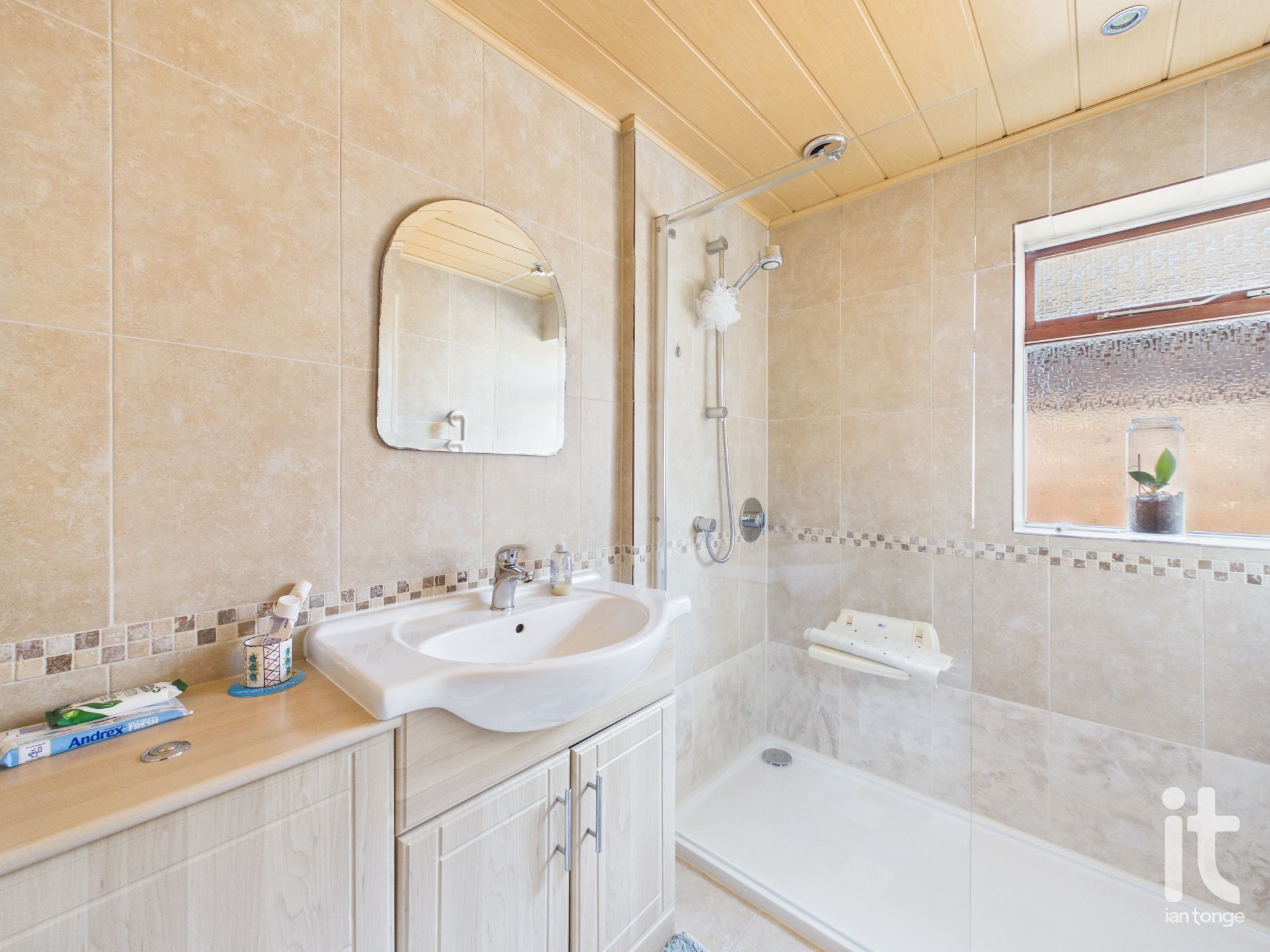 3 bedroom link detached house For Sale in Stockport - Photograph 15.