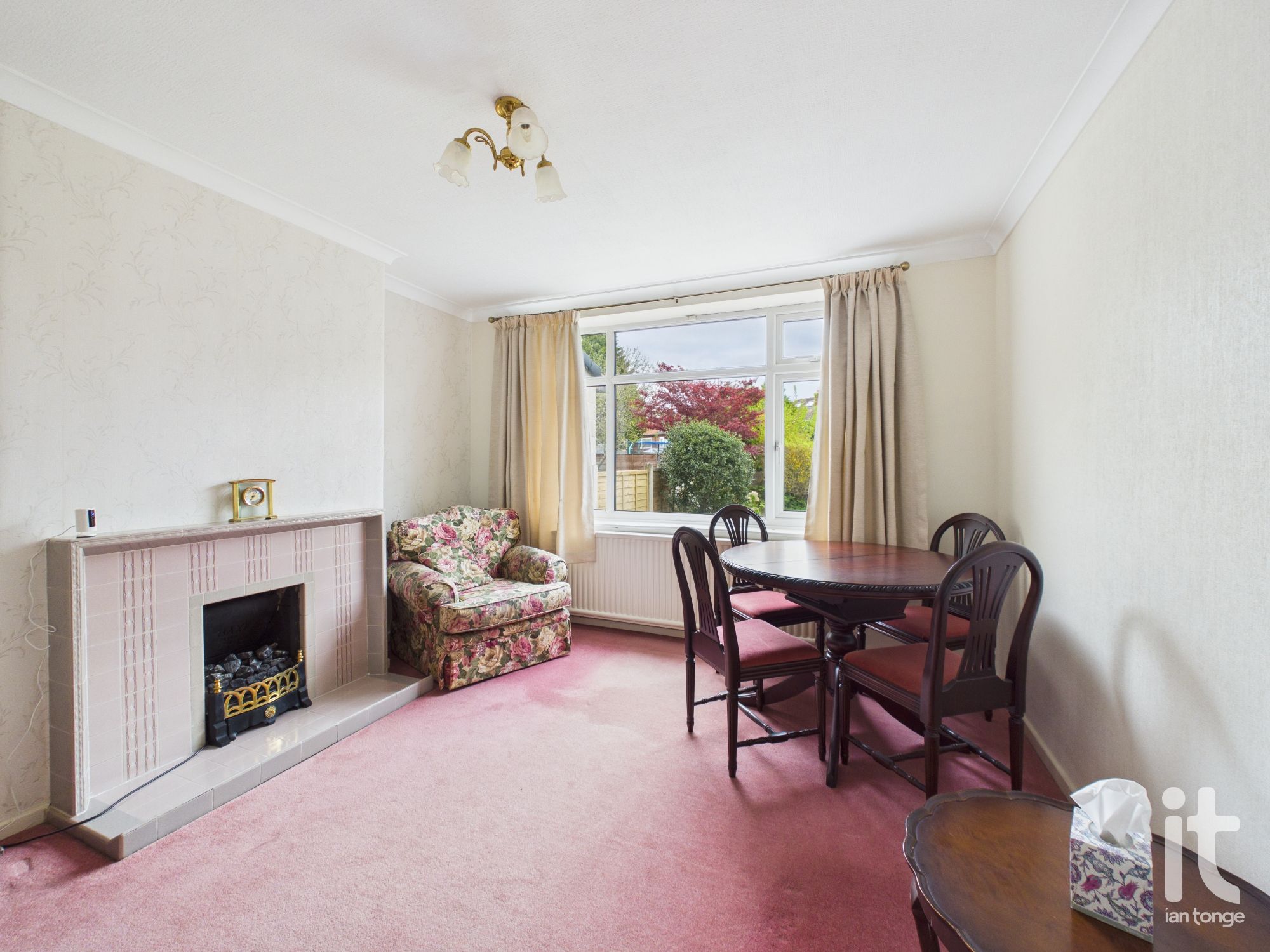 3 bedroom semi-detached house For Sale in Stockport - Photograph 4.