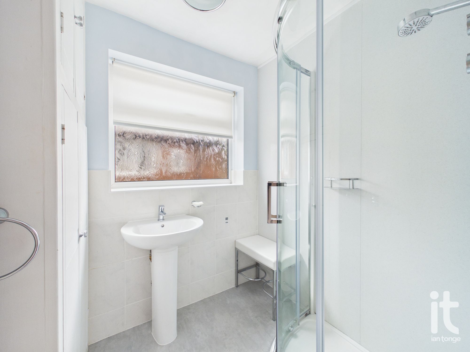 3 bedroom semi-detached house For Sale in Stockport - Photograph 13.