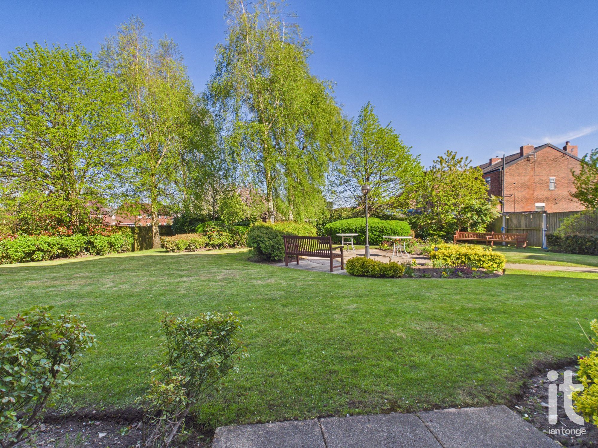 1 bedroom apartment flat/apartment For Sale in Stockport - Photograph 22.