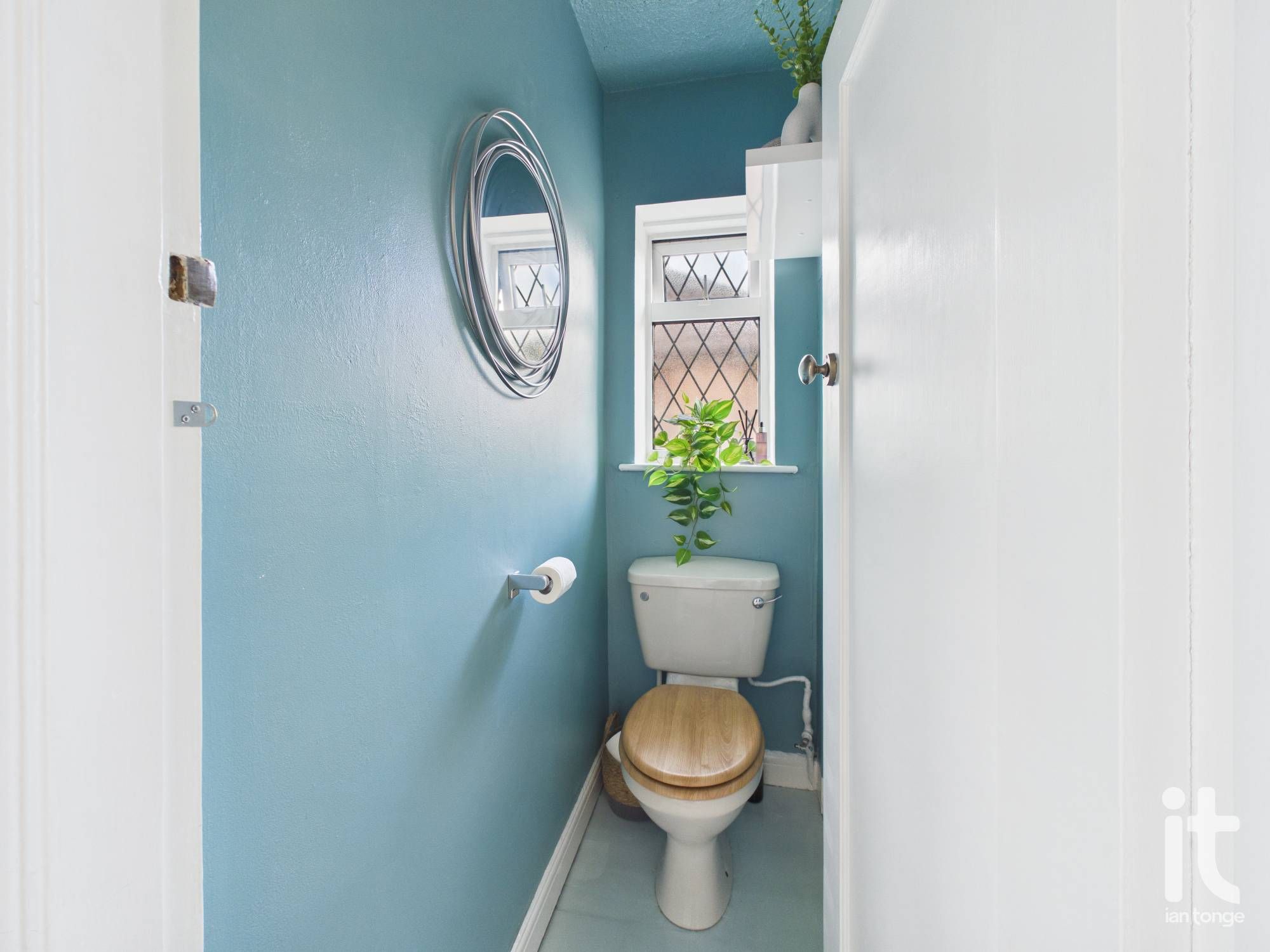 3 bedroom semi-detached house For Sale in Stockport - Photograph 11.